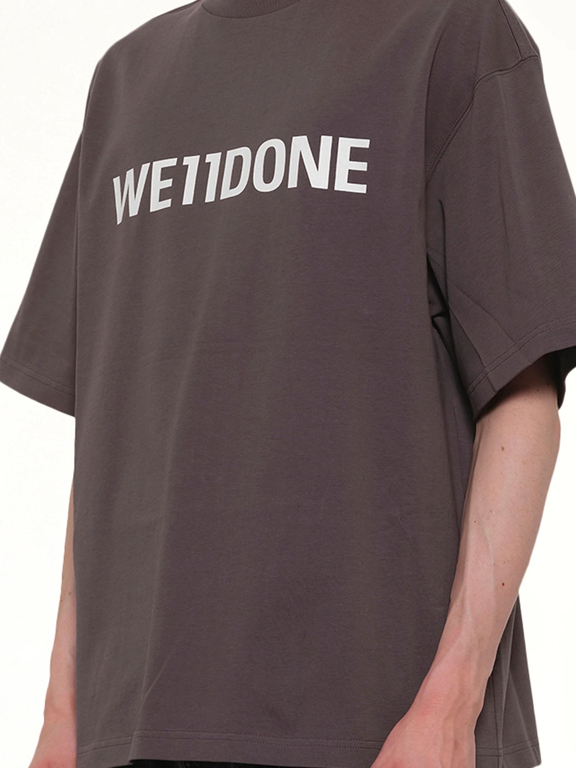 Basic Logo Large T-Shirt in Charcoal - Image 6