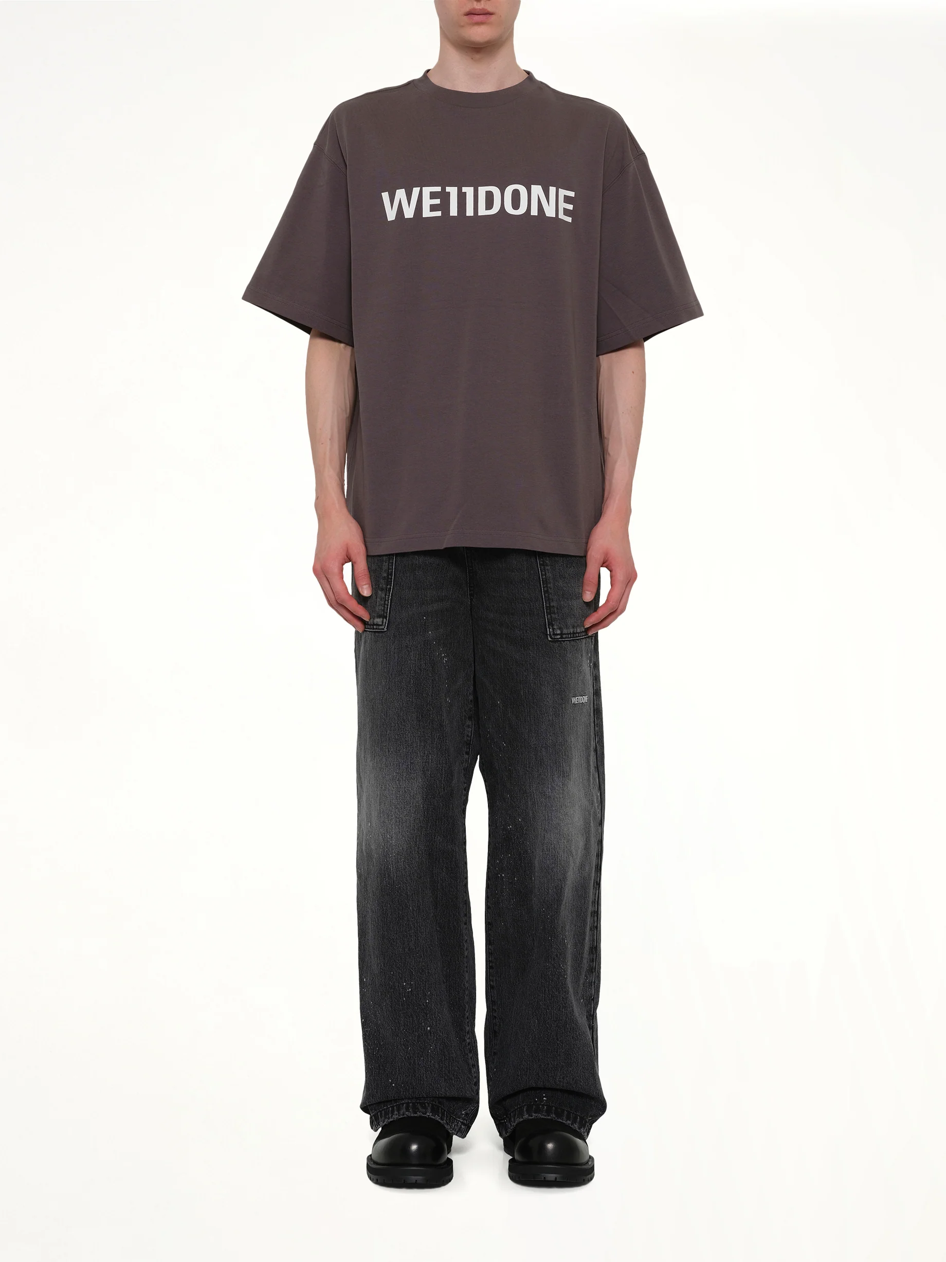 Basic Logo Large T-Shirt in Charcoal - Image 7