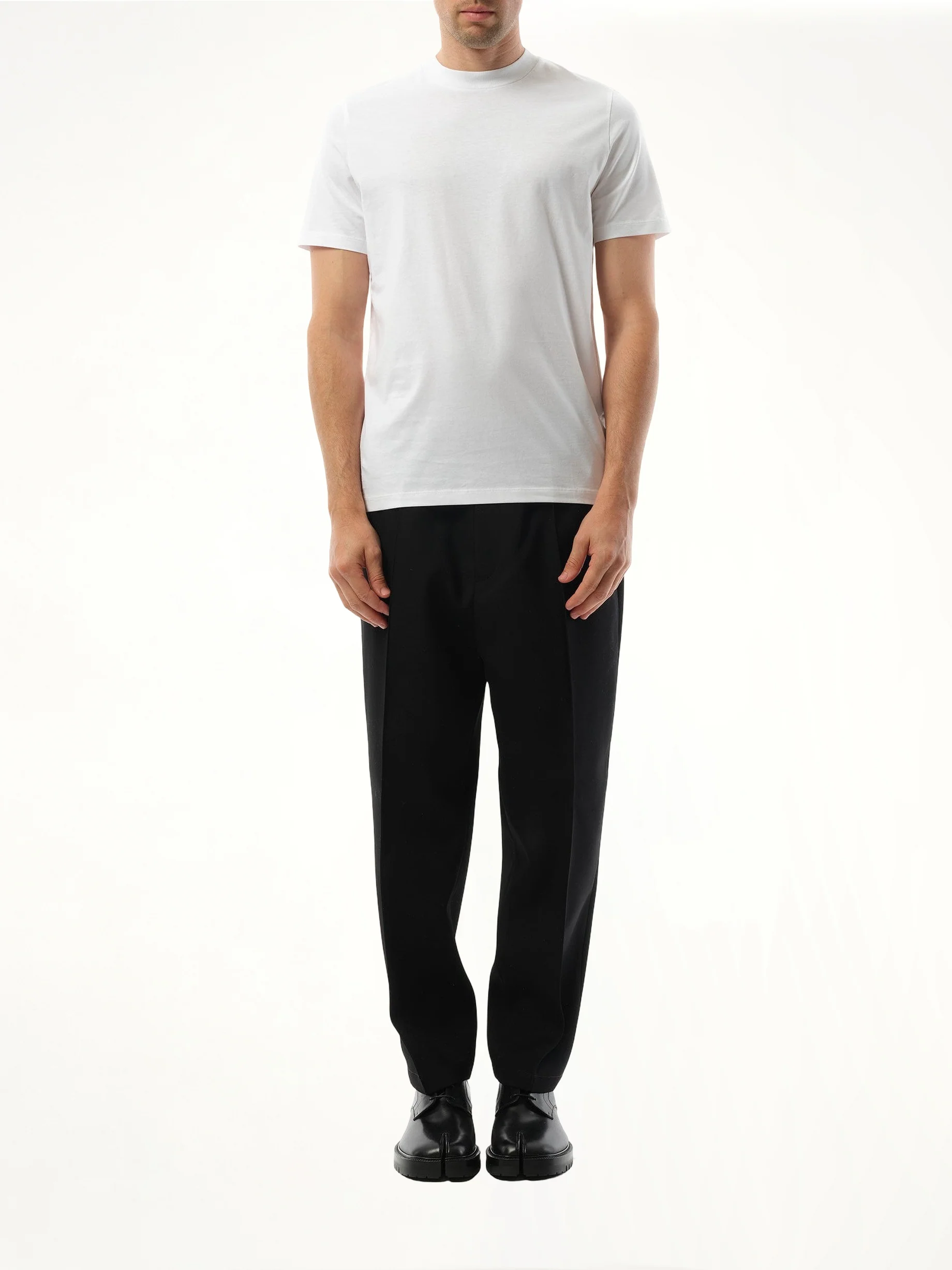 Basic T-Shirt in Optic White - Image 4