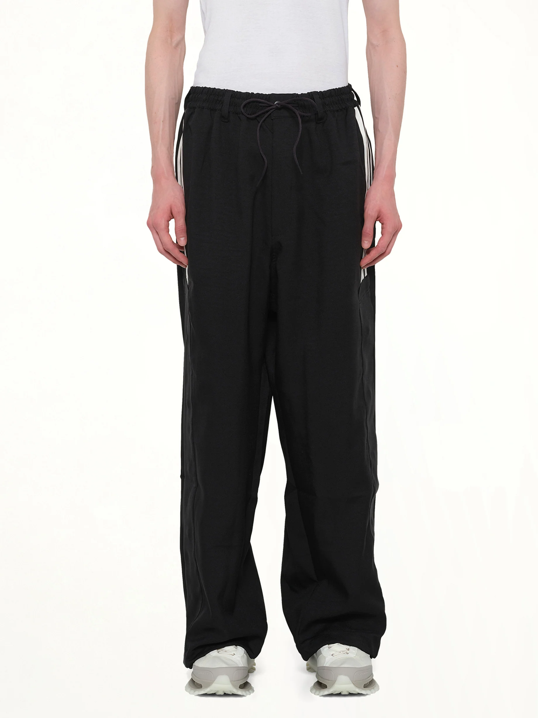 Basketball Pants in Black