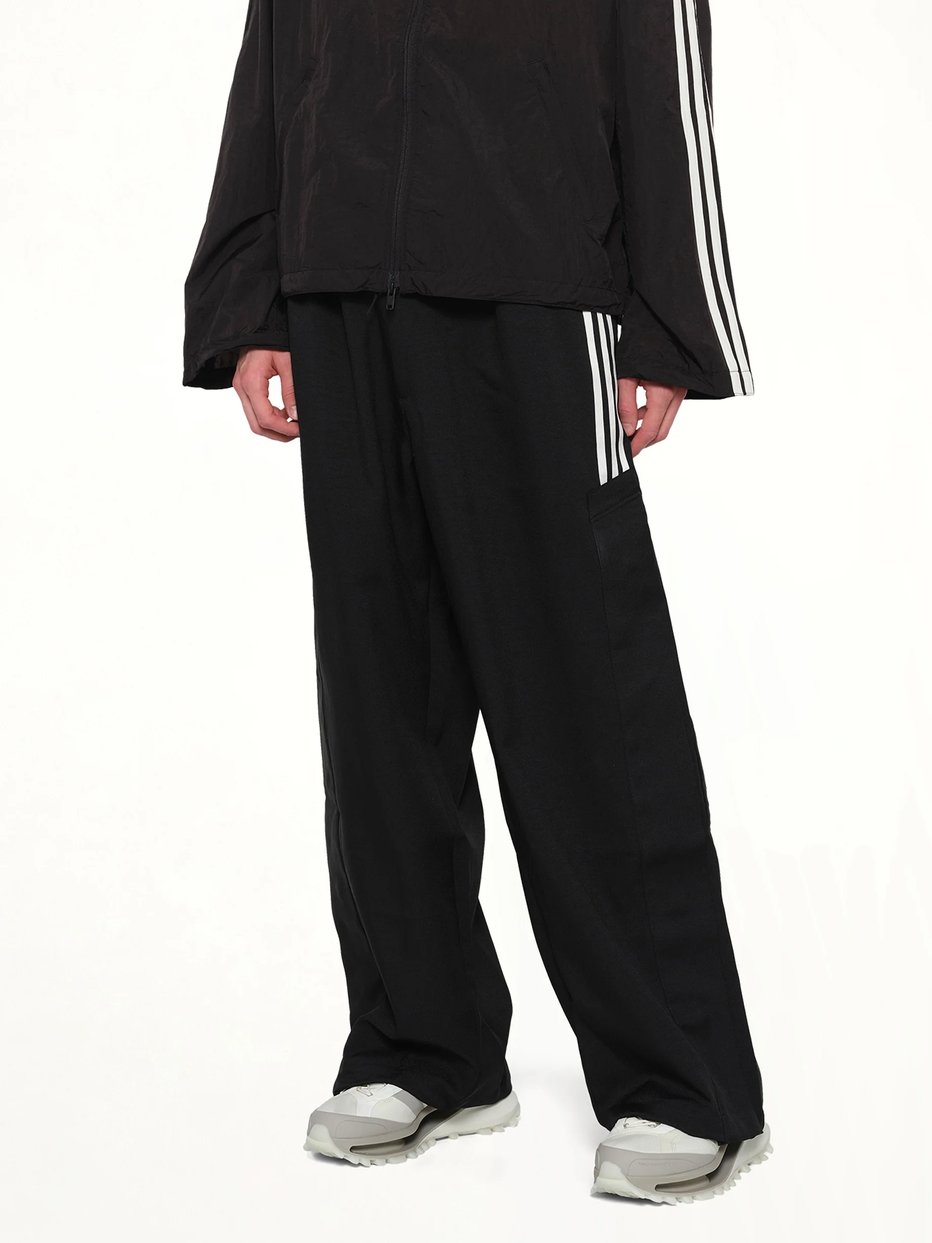Basketball Pants in Black - Image 6