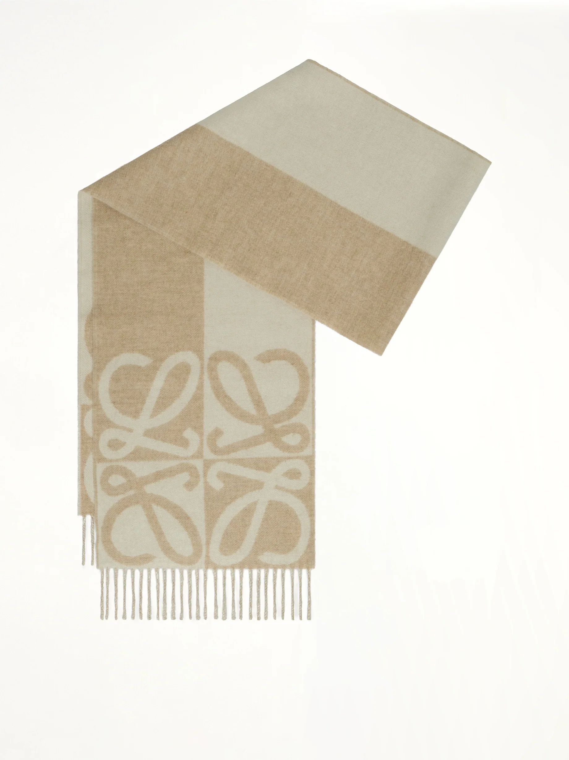 Big Anagram Scarf in Beige/Ecru - Image 2