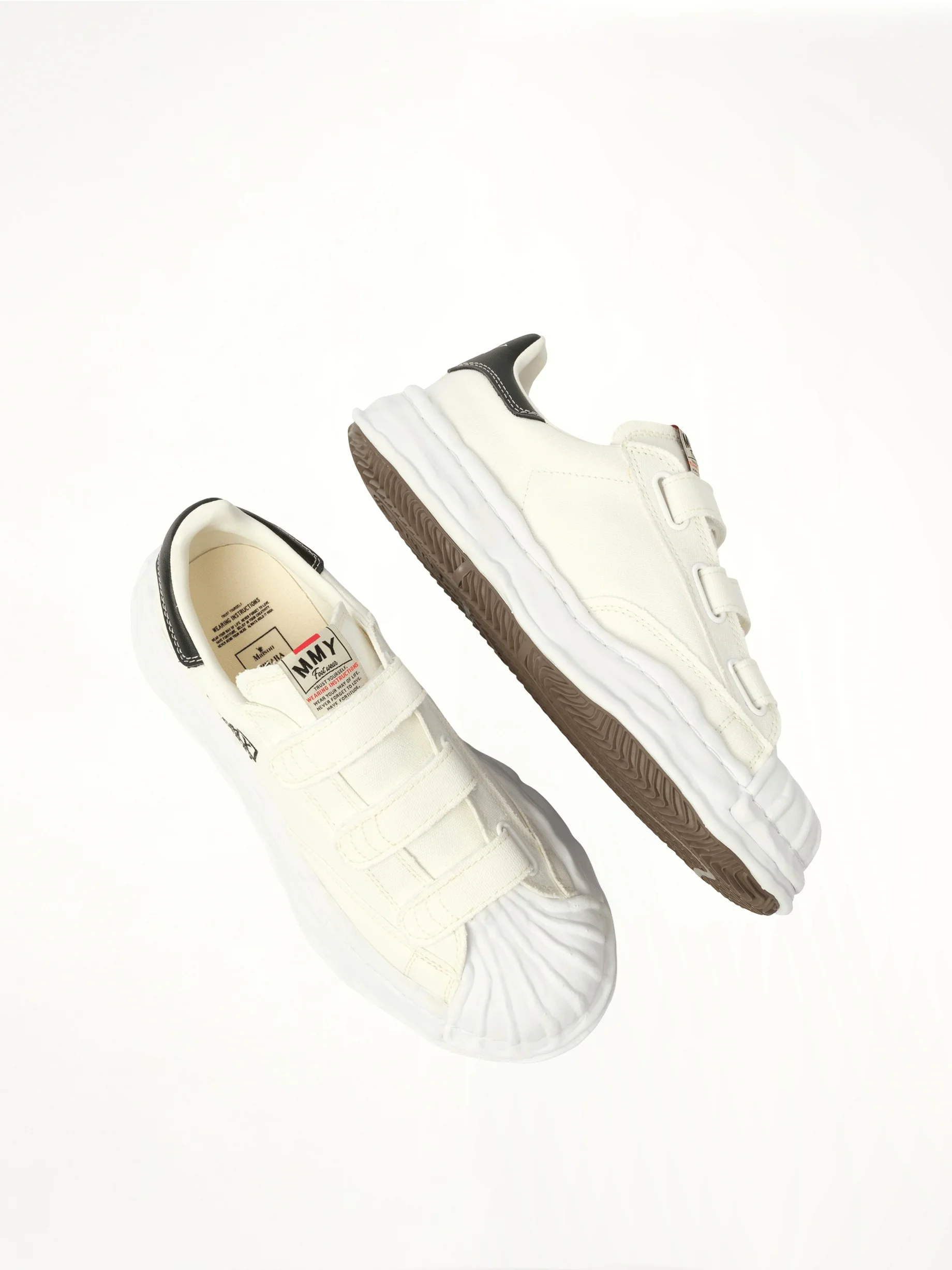 Blakey OG Velcro Sneaker in White - Image 4