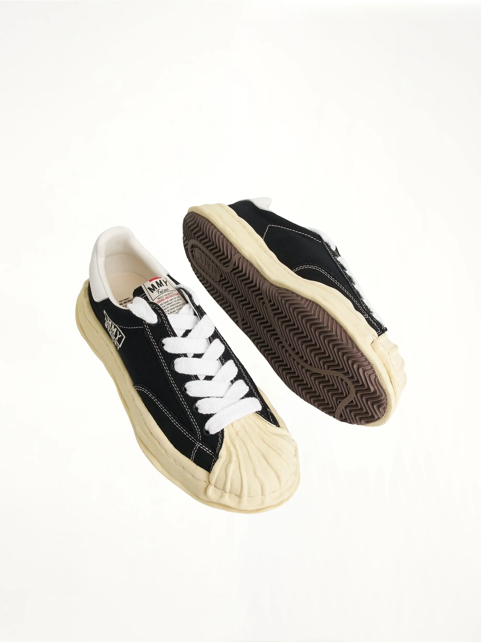 Blakey OG Vintage Sneaker in Black/White - Image 4