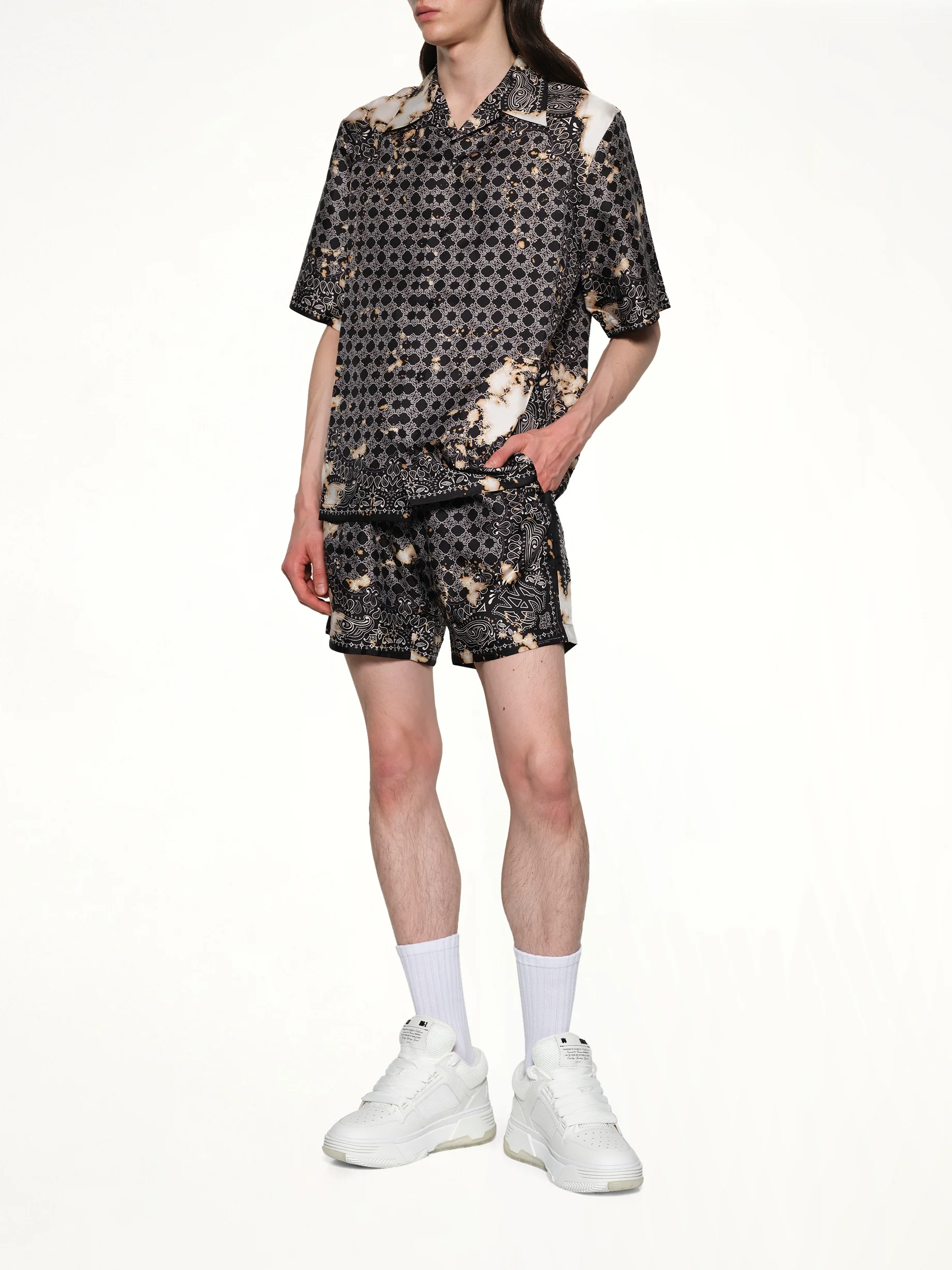 Bleach Bandana Bowling Shirt in Black - Image 4