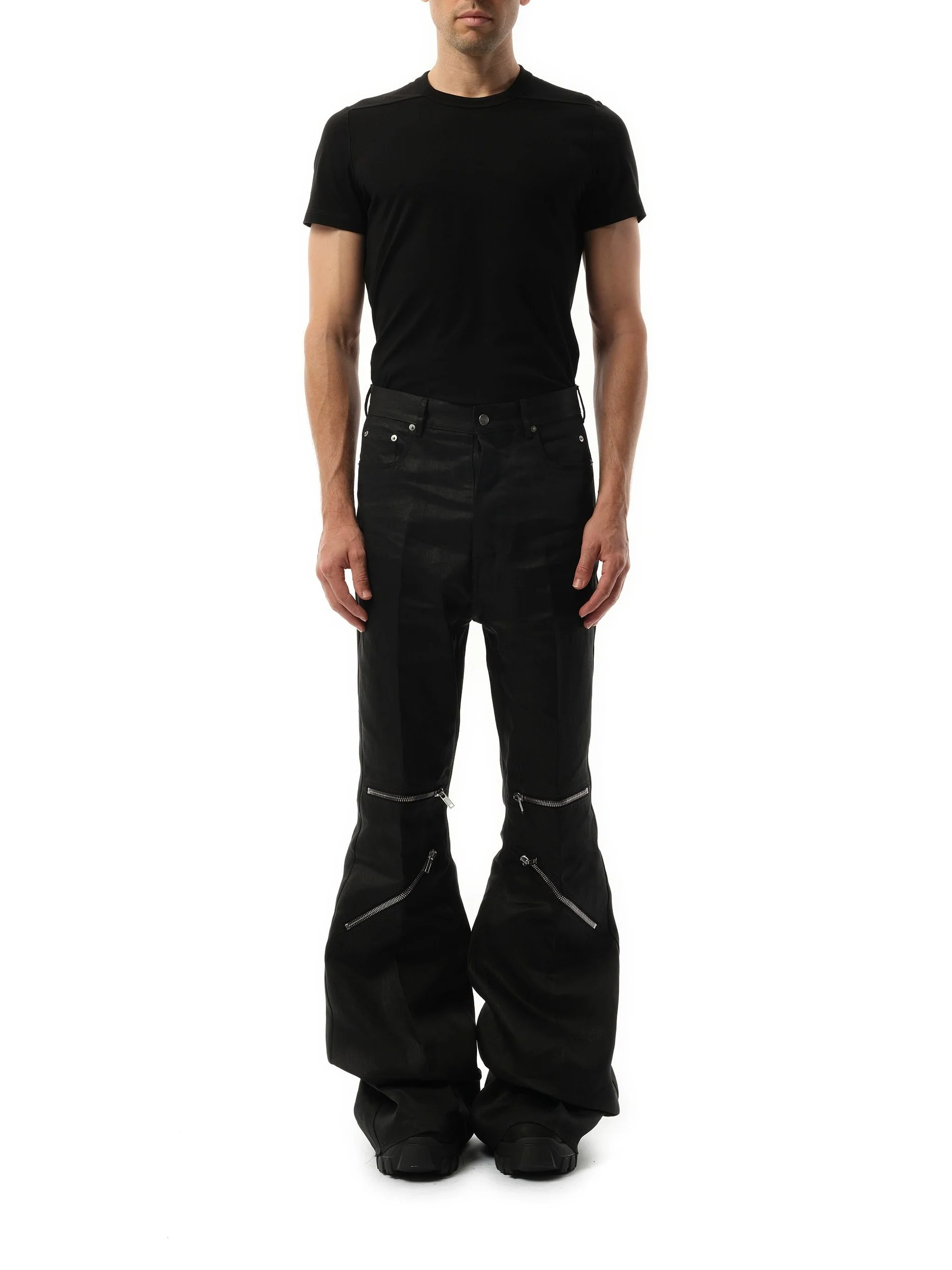 Bolan Cargo in Black - Image 4