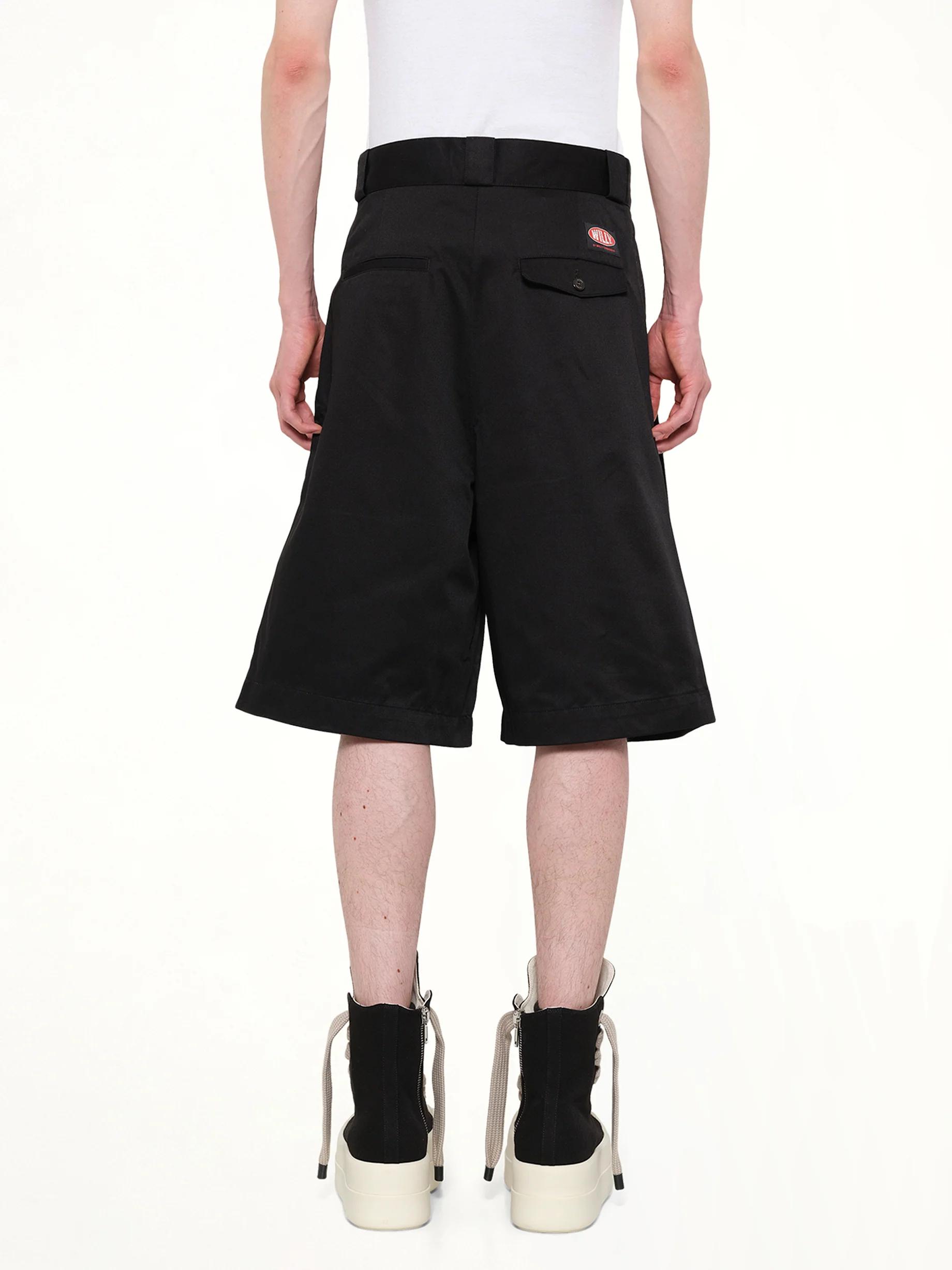 Borracho Short in Black - Image 5