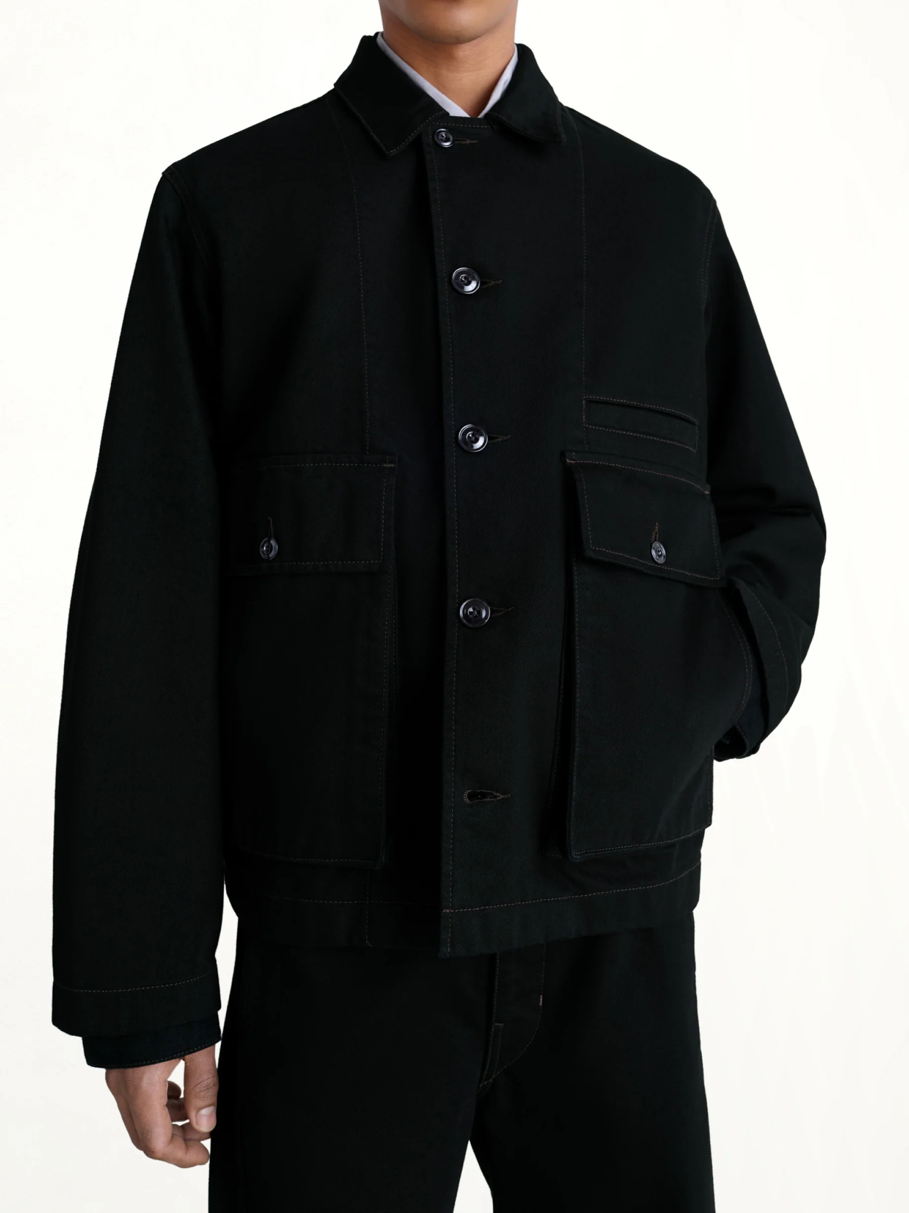 Boxy Outer Jacket in Black