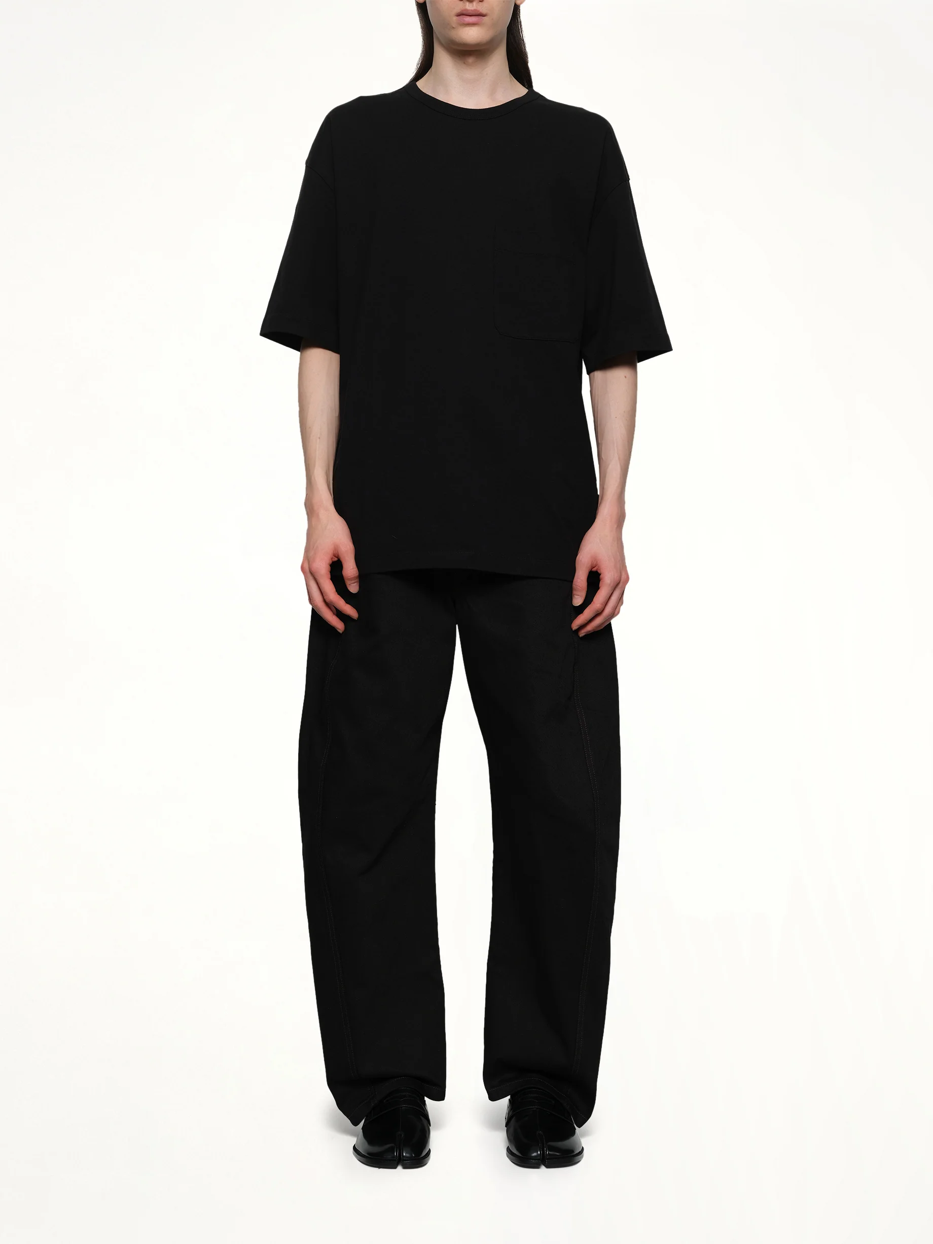 Boxy Ss T-Shirt in Black - Image 7