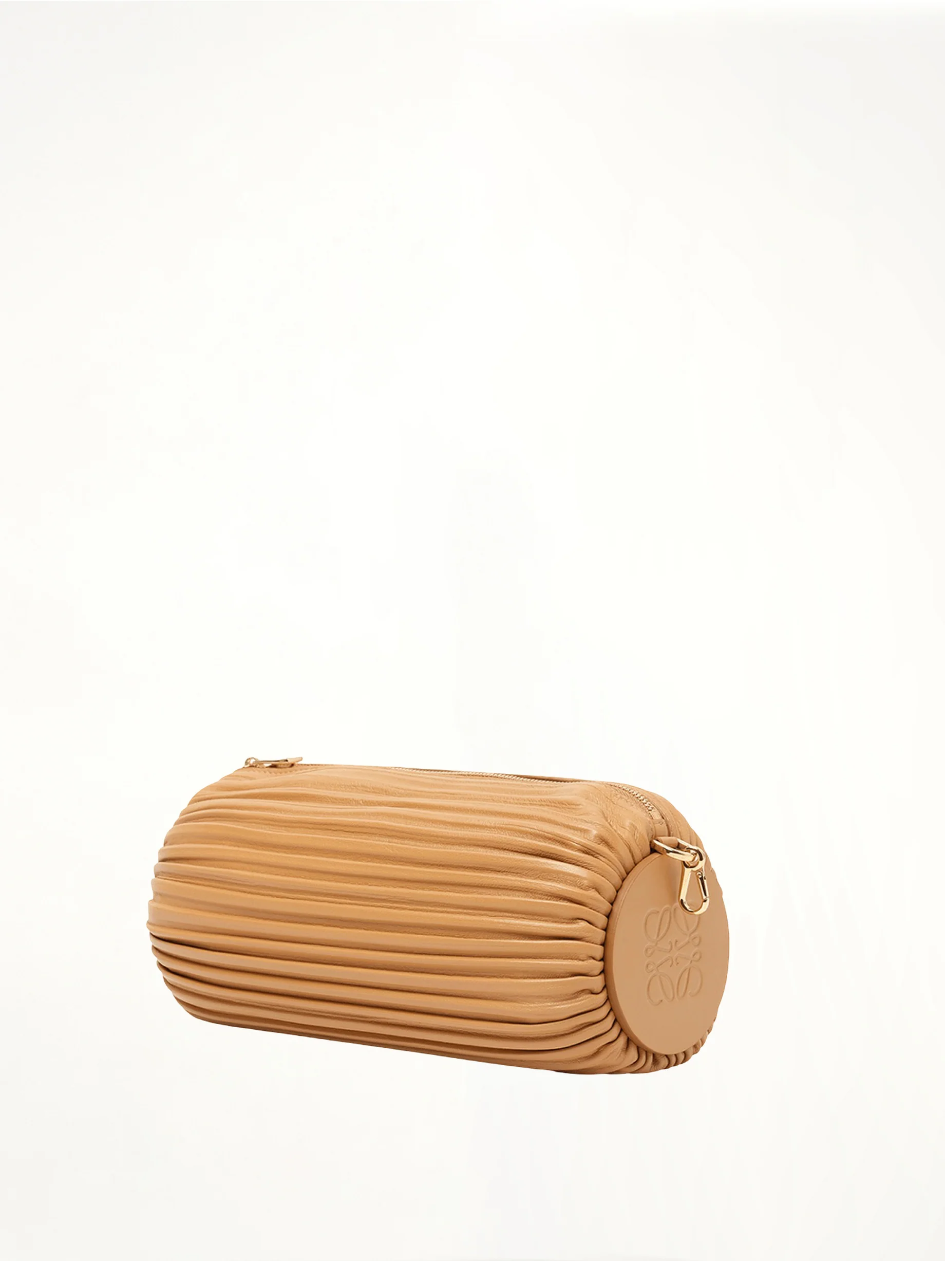 Bracelet Pouch in Pleated Nappa in Warm Desert - Image 2
