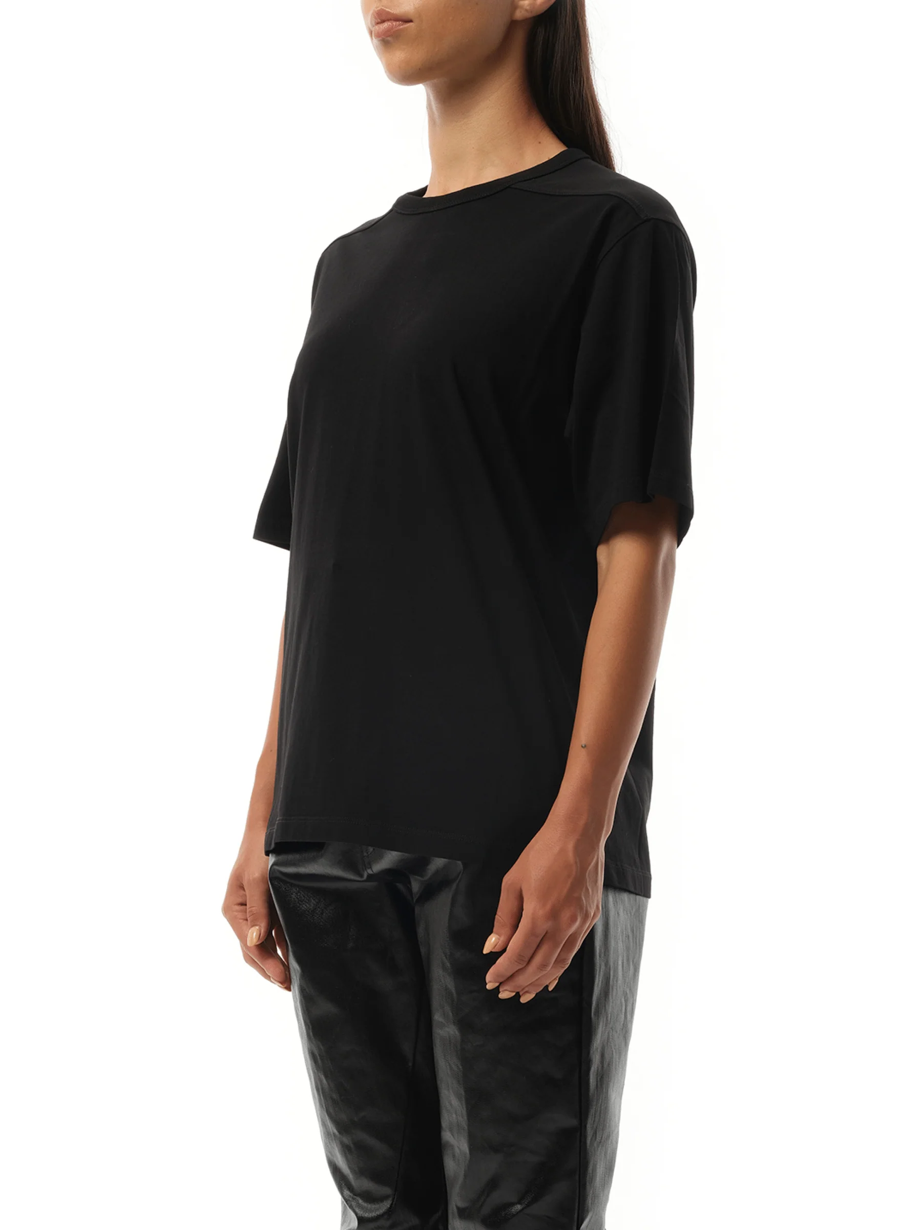Brad T-Shirt in Black - Image 5