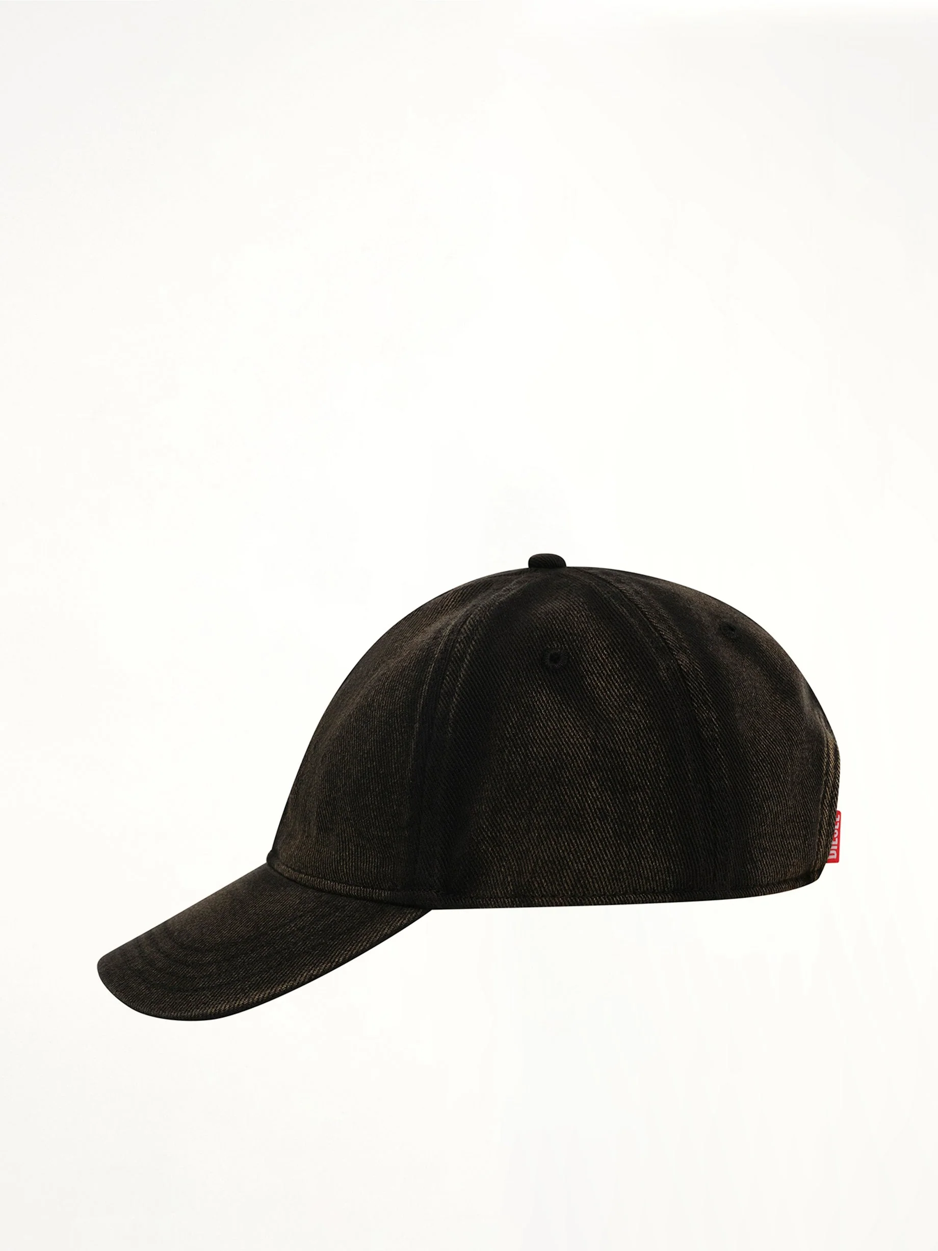 C-RUN-WASH Cap in Black - Image 2
