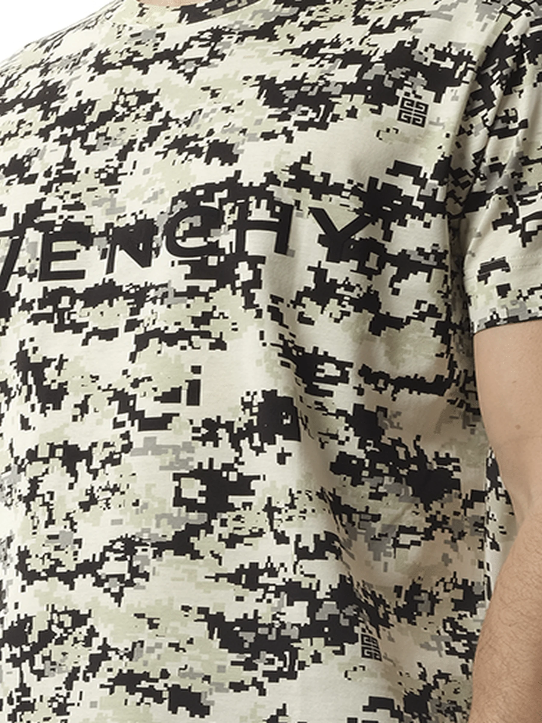 Camo All Over T-Shirt in Beige/Black - Image 3