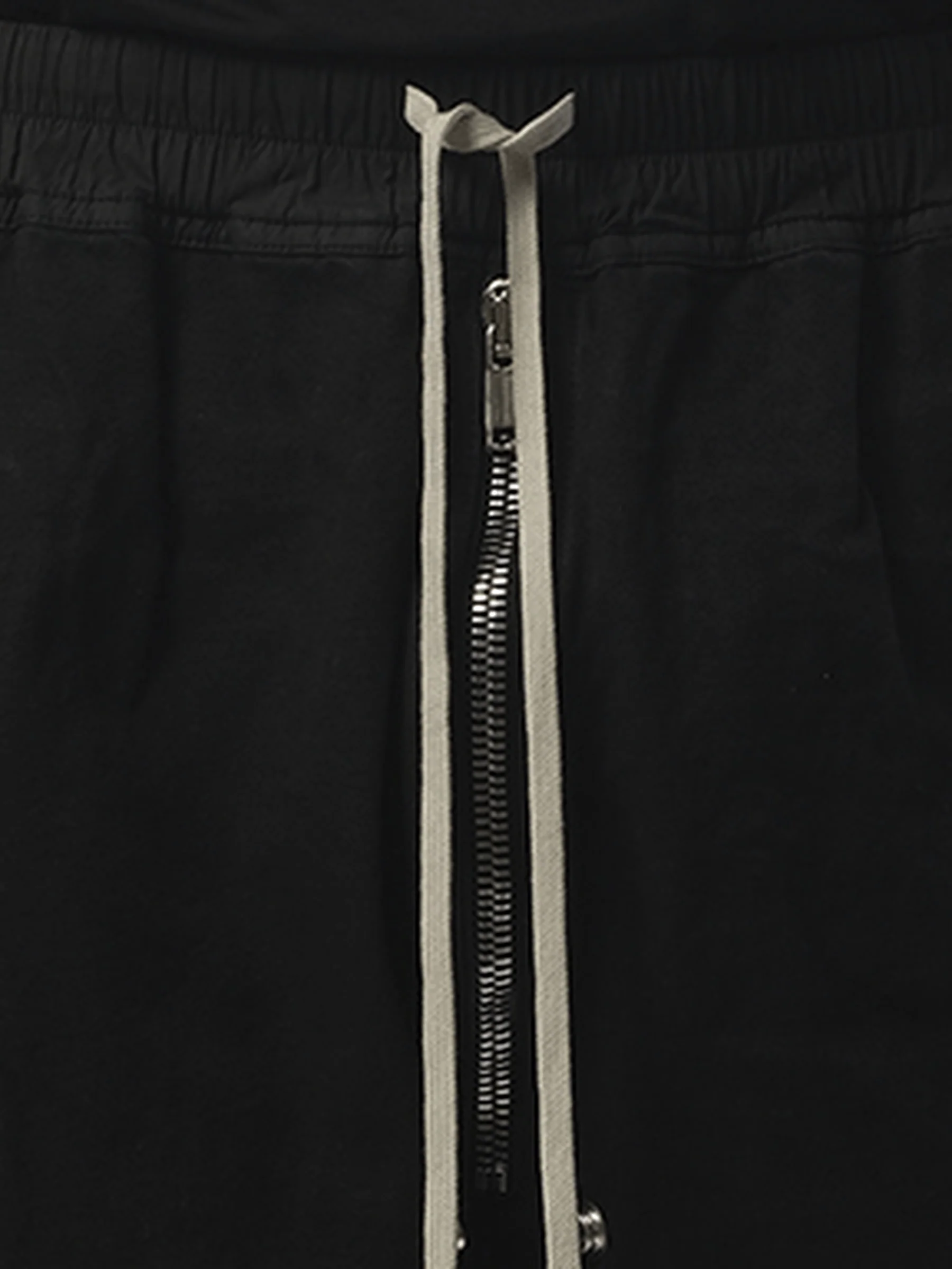 Cargobela Woven Shorts in Black - Image 3