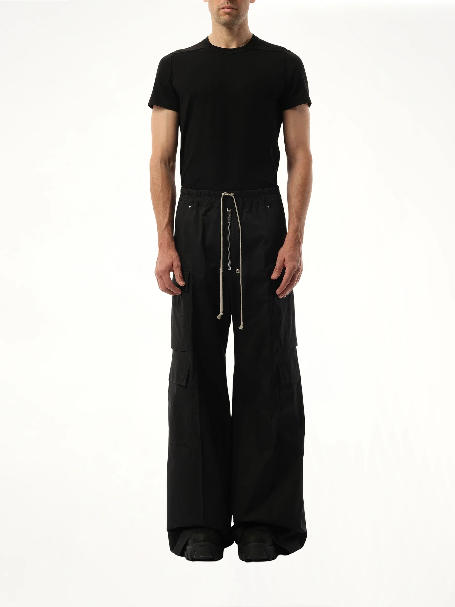 Cargobelas Pants in Black - Image 4