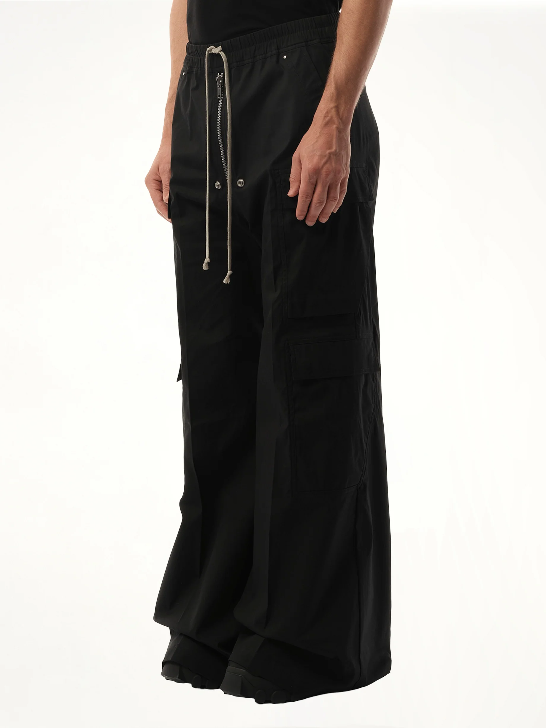 Cargobelas Pants in Black - Image 5