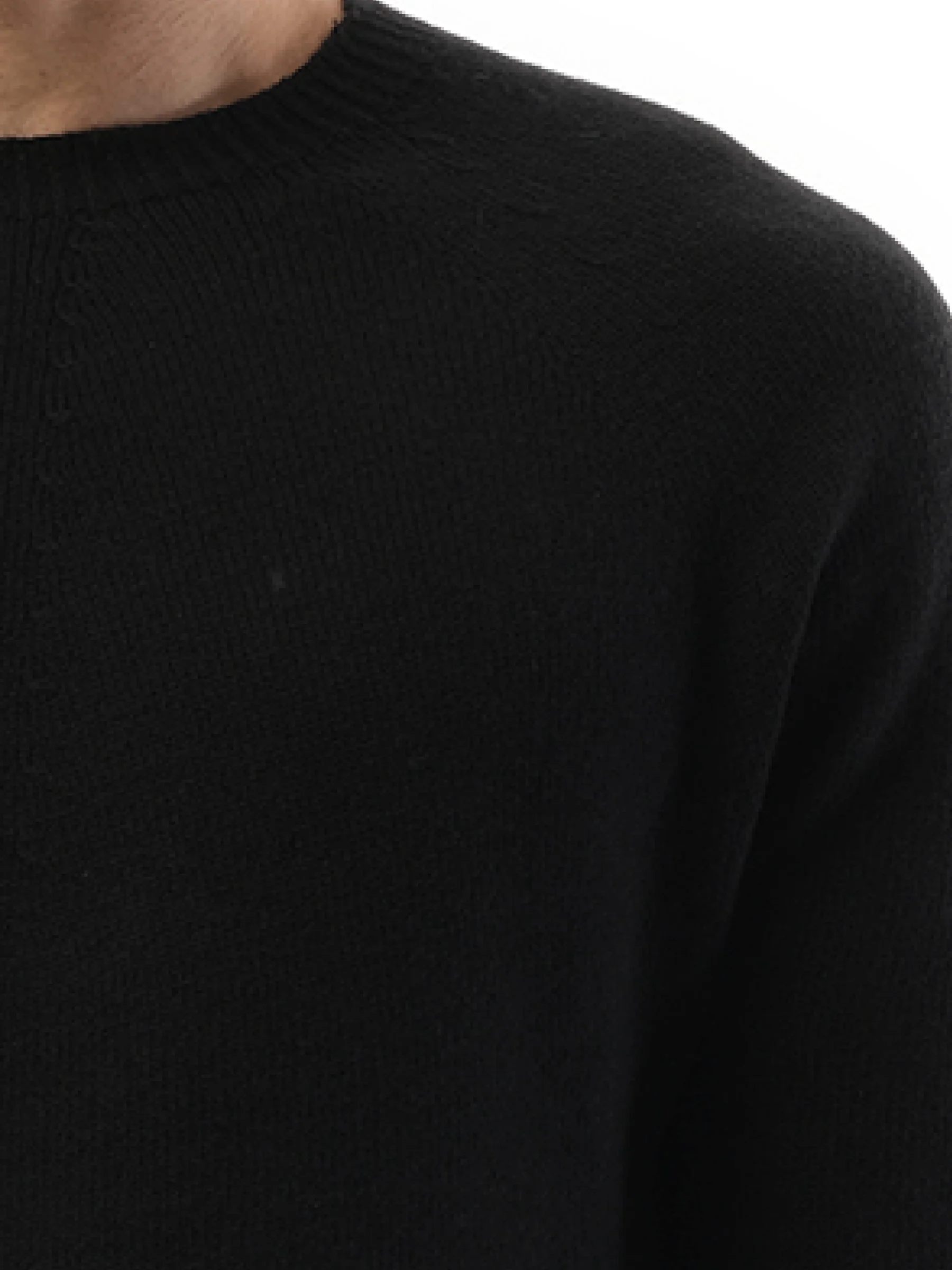 Cashmere Seamless Sweater in Black - Image 3