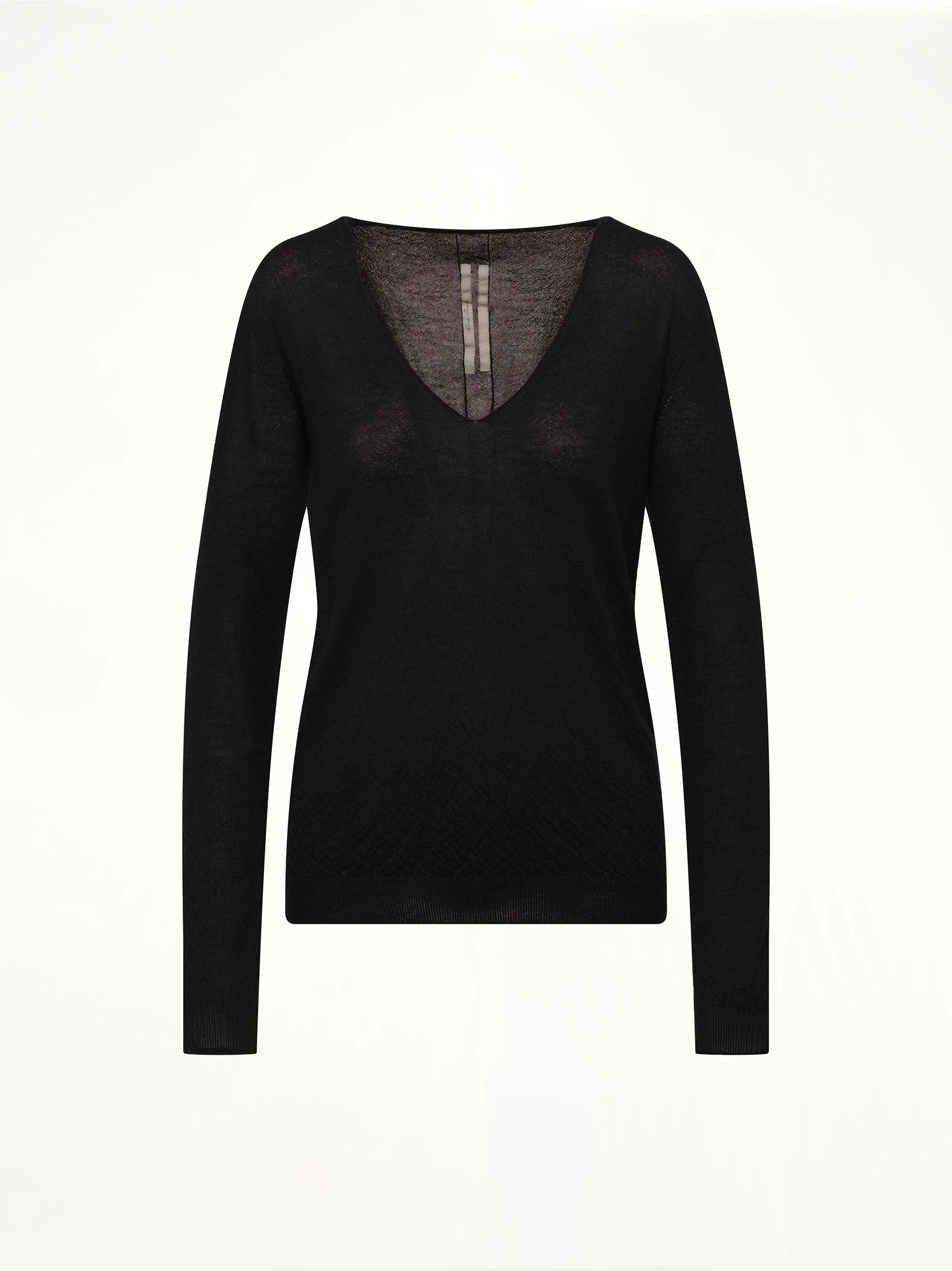 Cashmere V-Neck Pull in Black - Image 2