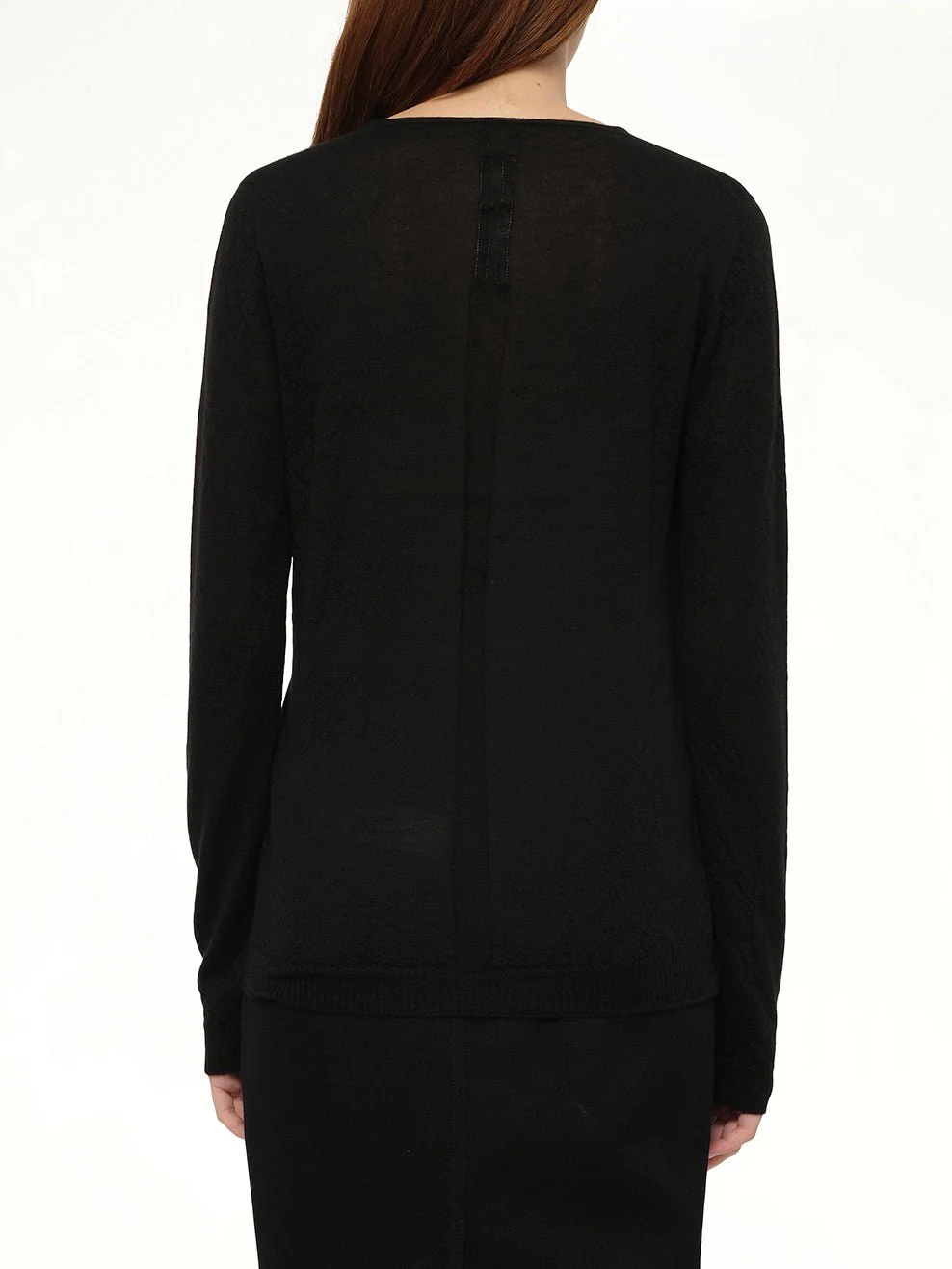 Cashmere V-Neck Pull in Black - Image 5