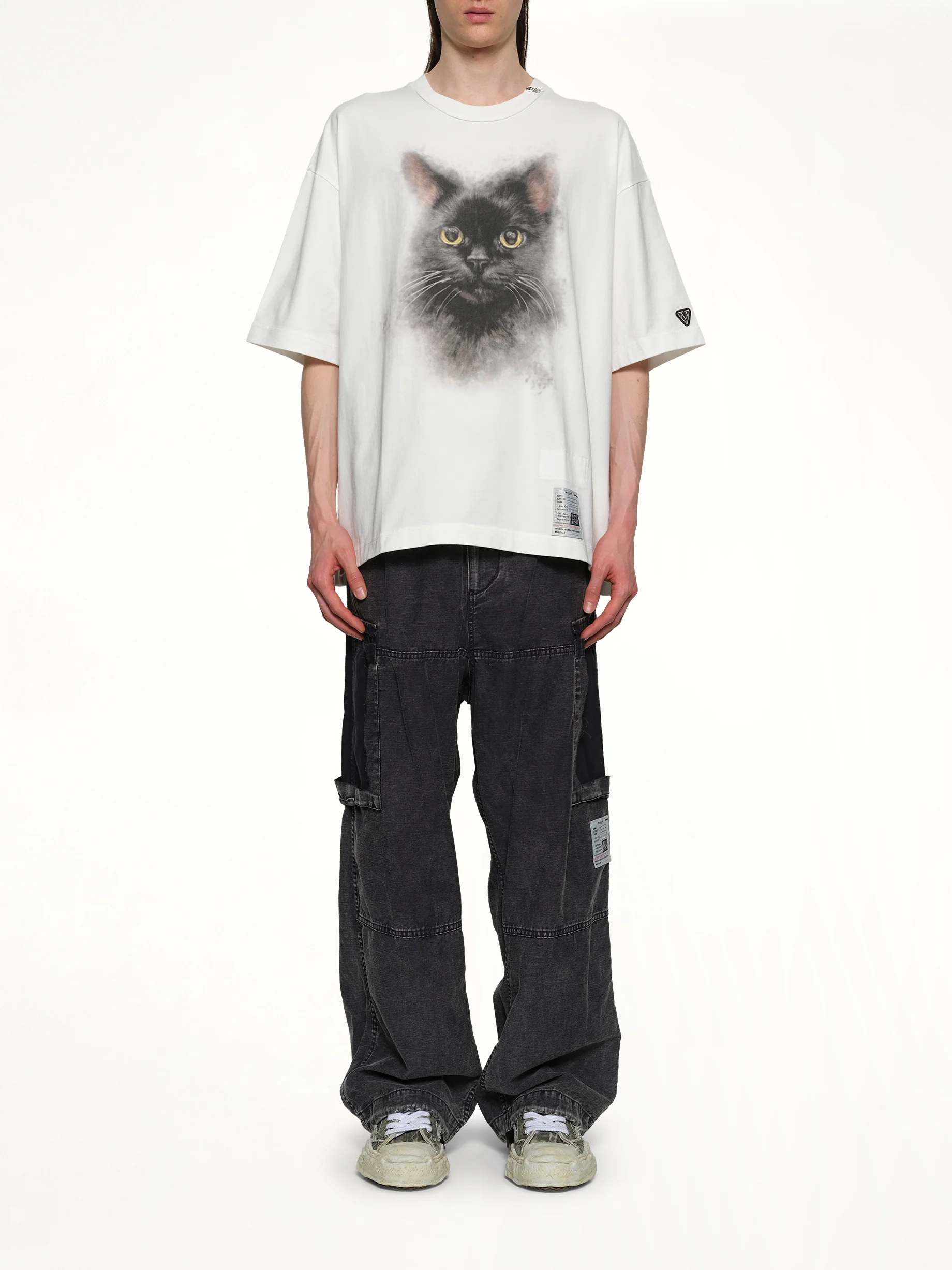 Cat Printed T-Shirt in White - Image 7