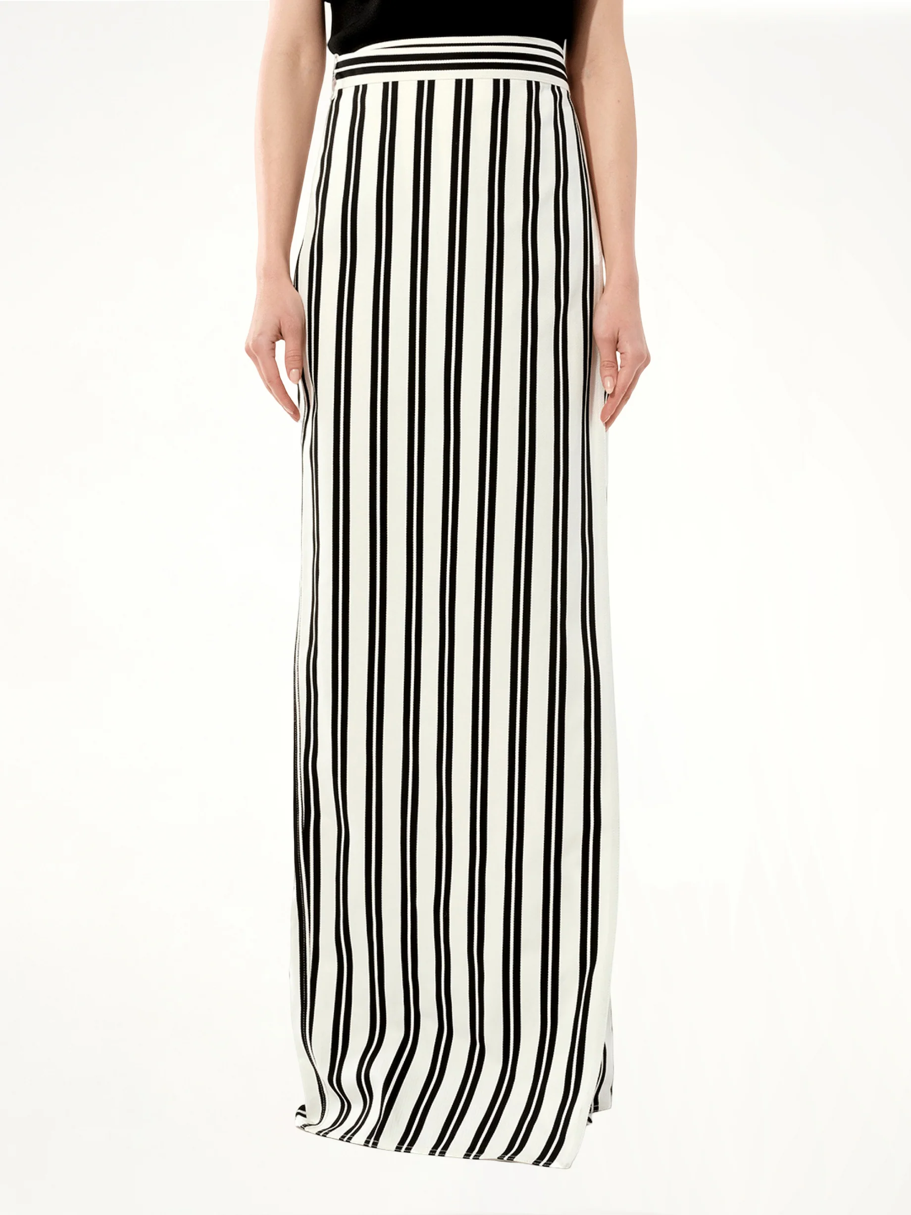 Chilie Skirt in Black/White