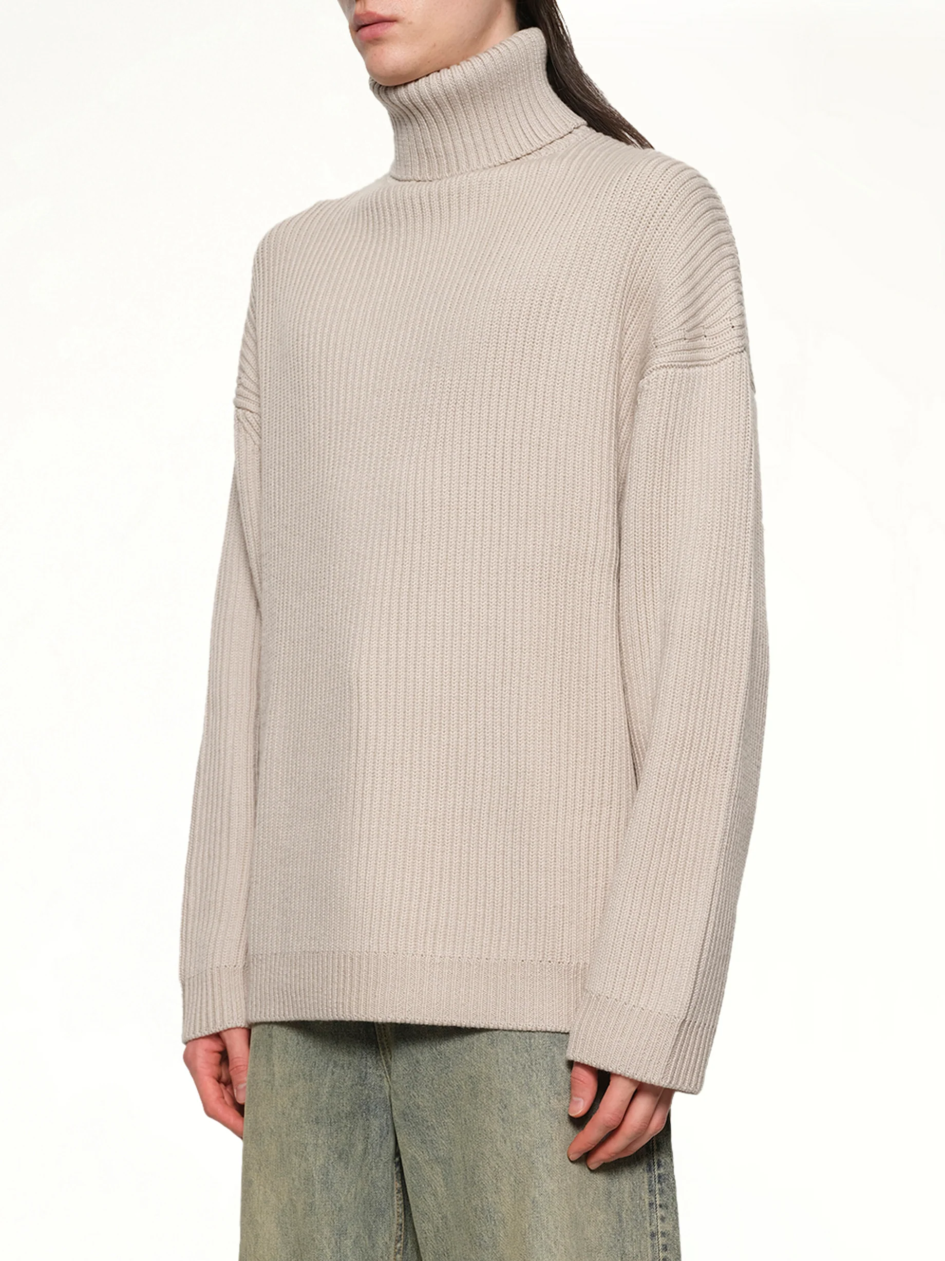 Chunky Turtleneck in Beige - Image 3