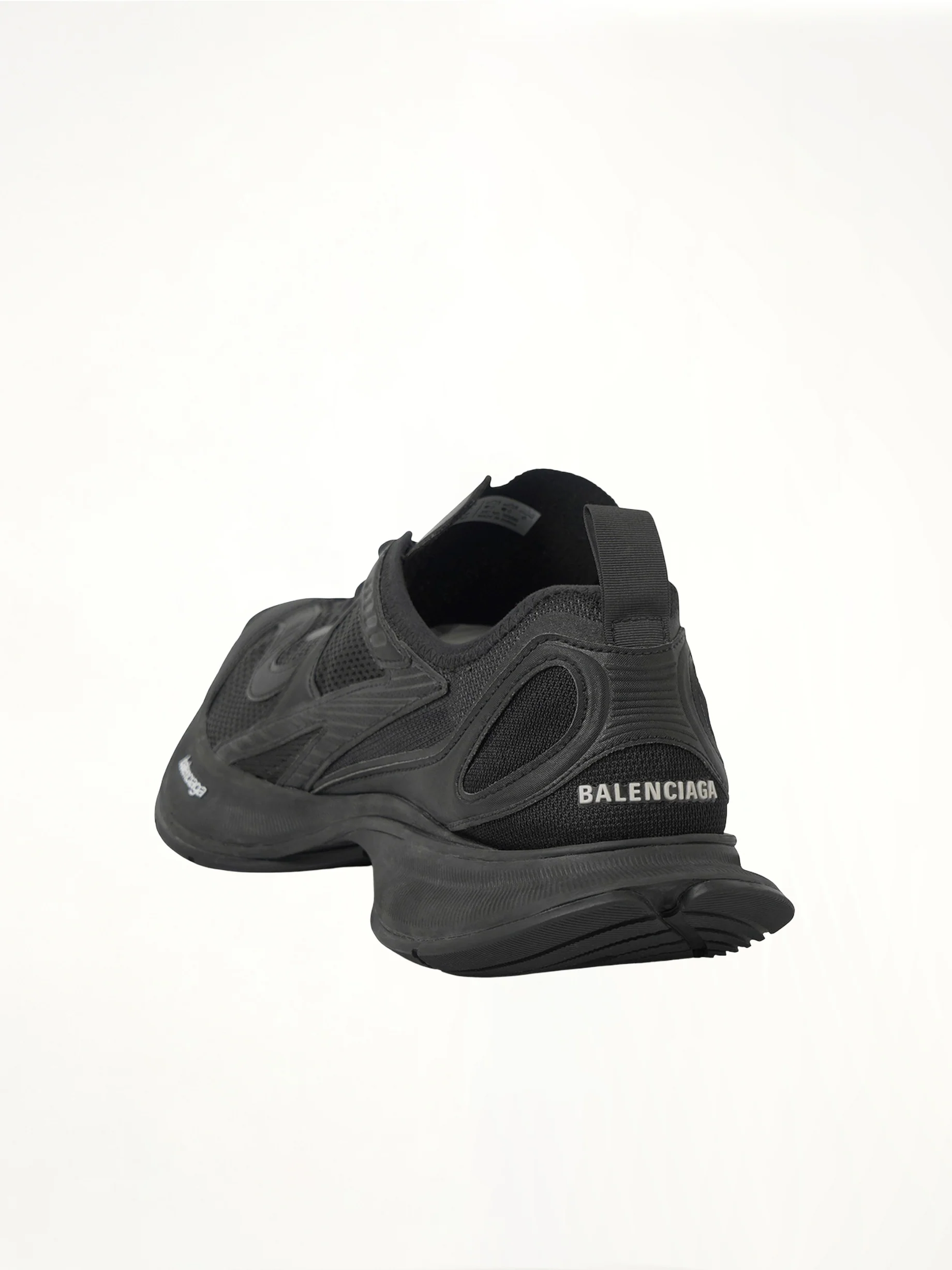 Circuit Sneaker in Black - Image 3