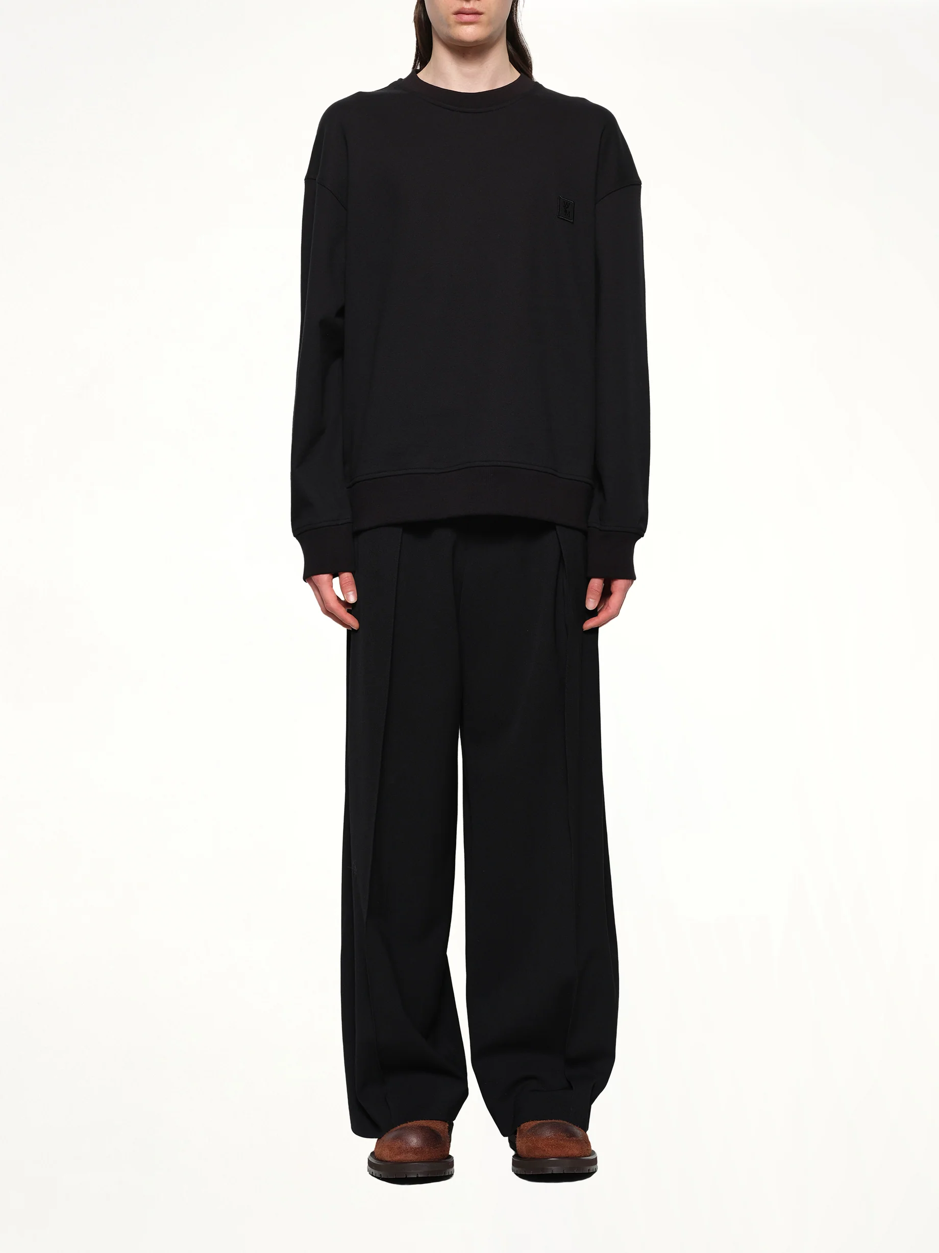 City Graphic Sweatshirt in Black - Image 7