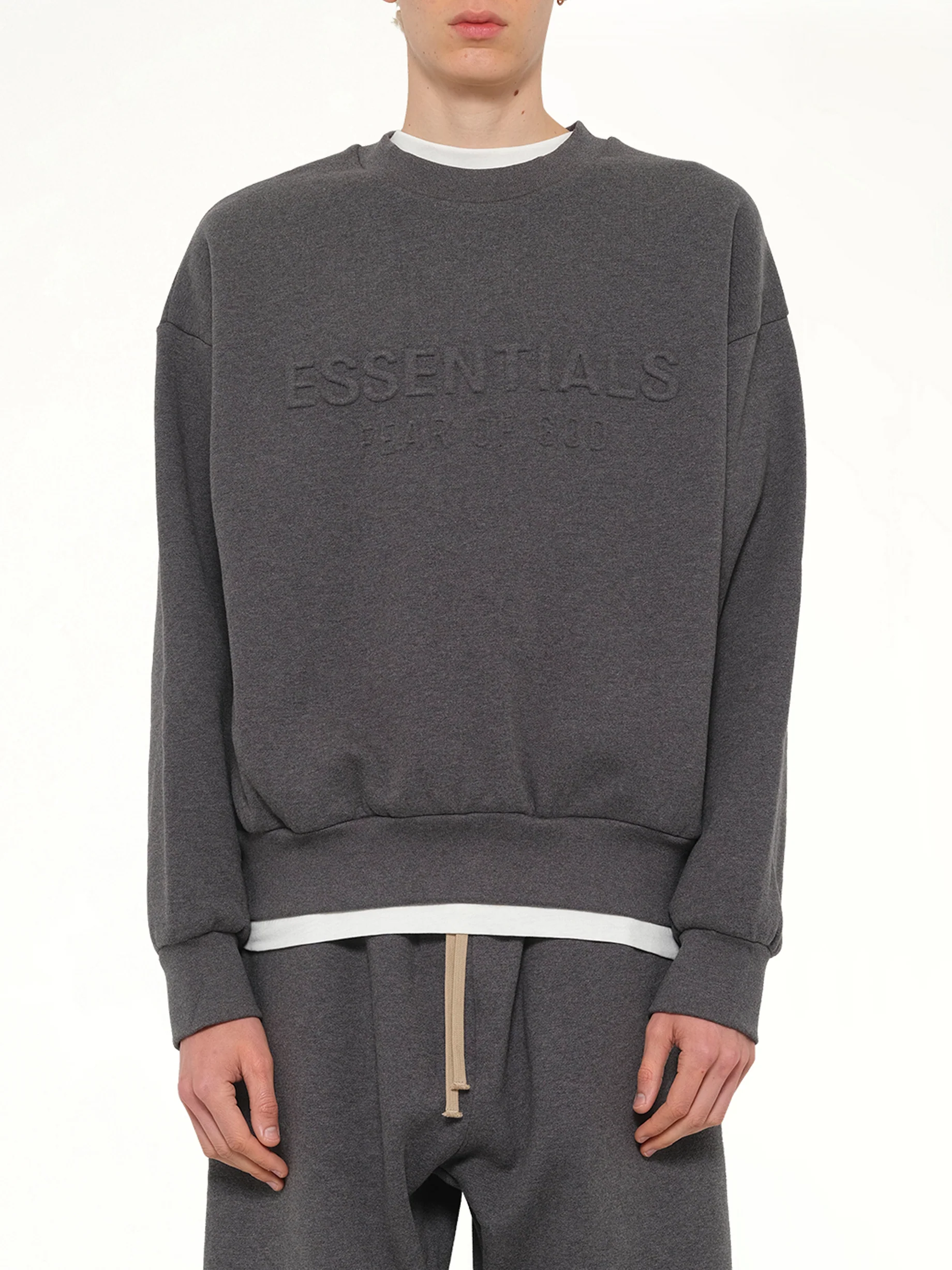 Classic Crewneck Sweatshirt in Charcoal Heather