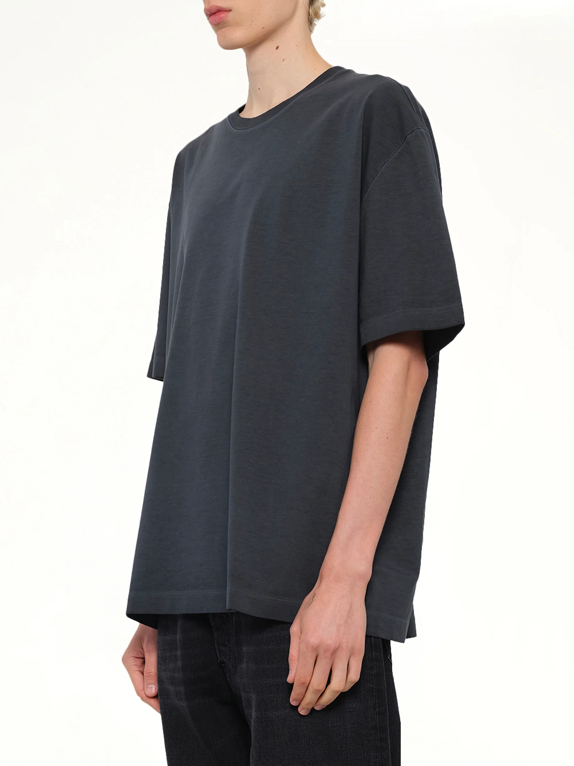 Oversize Four Stitch T-Shirt in Anthracite - Image 3