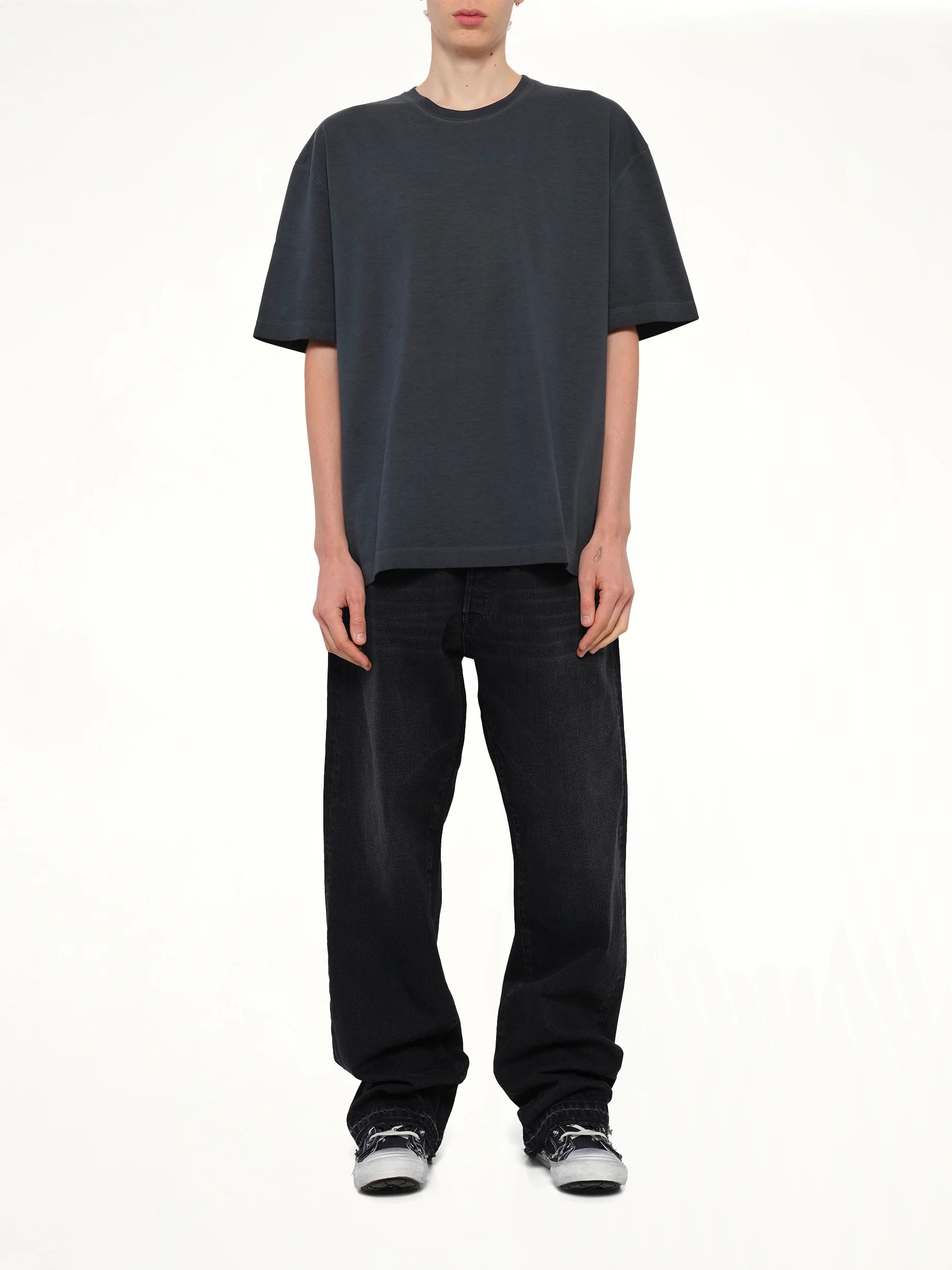 Oversize Four Stitch T-Shirt in Anthracite - Image 7