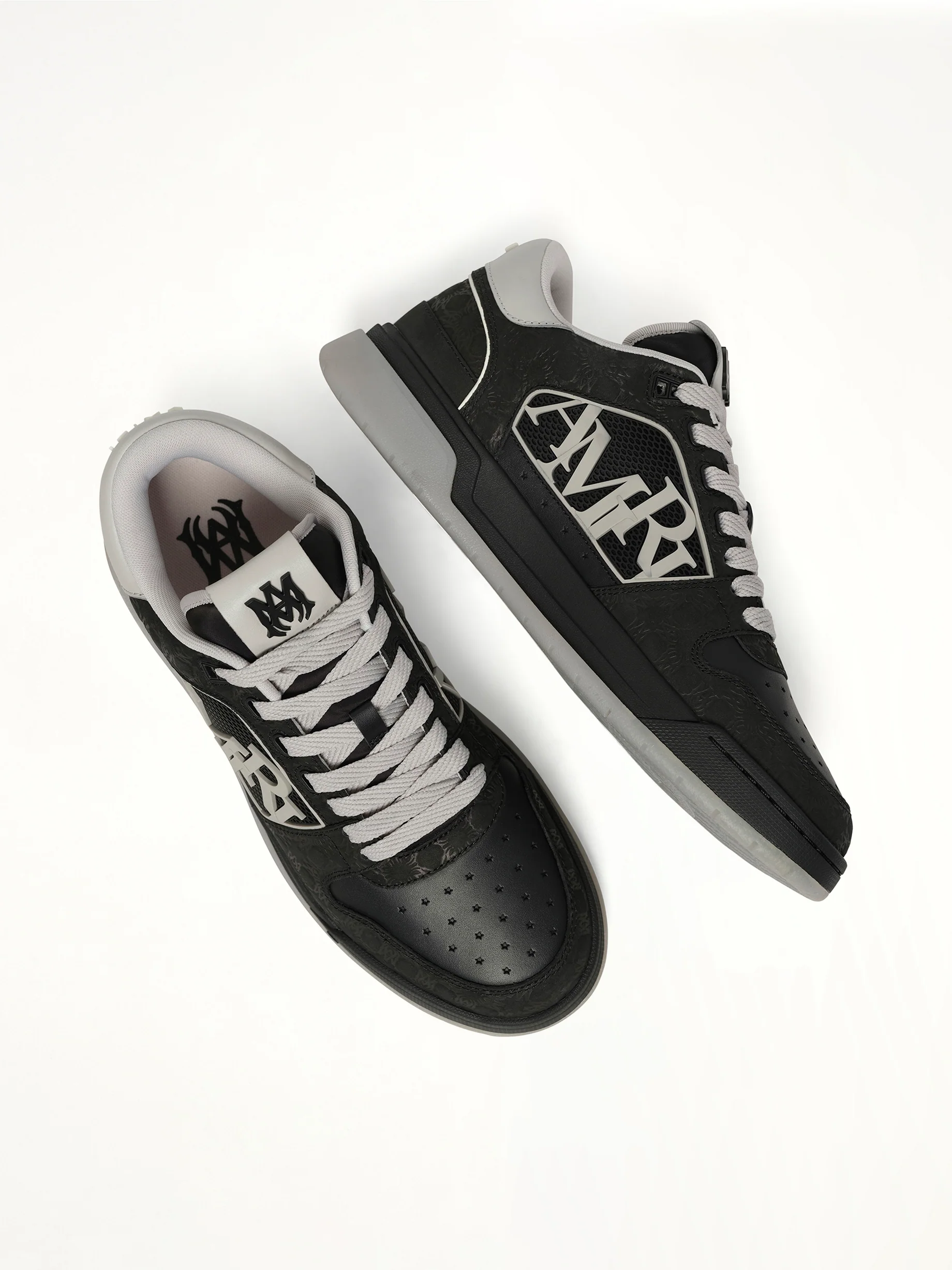 Classic Low in Black - Image 4