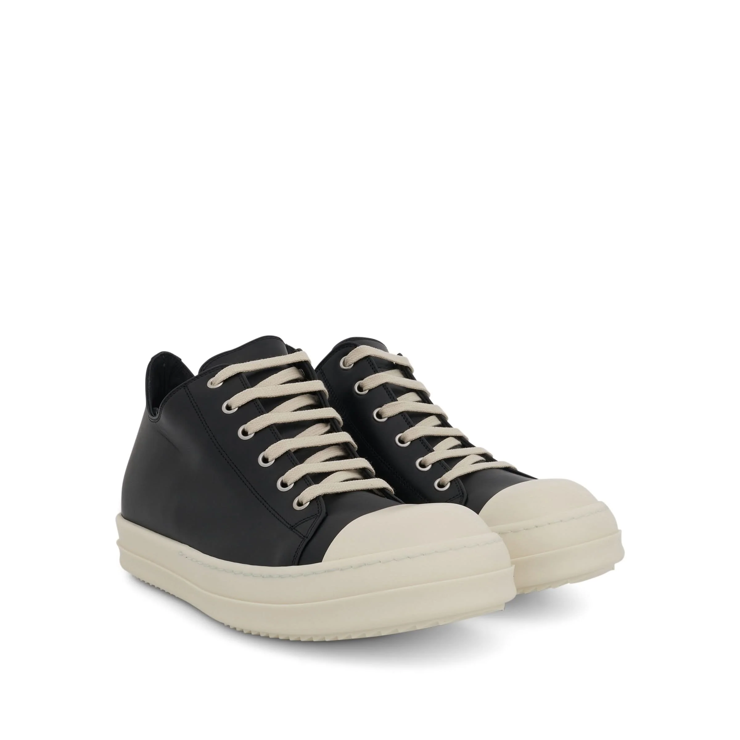 Classic Low Leather Sneakers in Black/Milk - Image 2