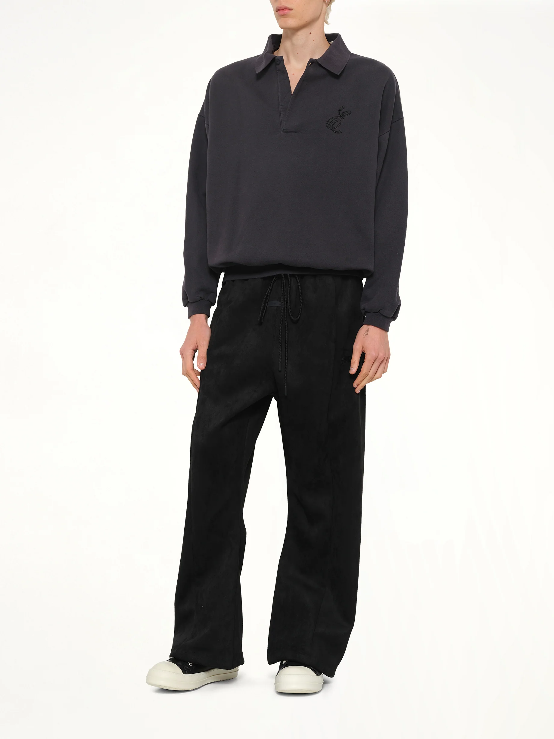 Classic Polo Sweatshirt in Vintage Black - Image 4