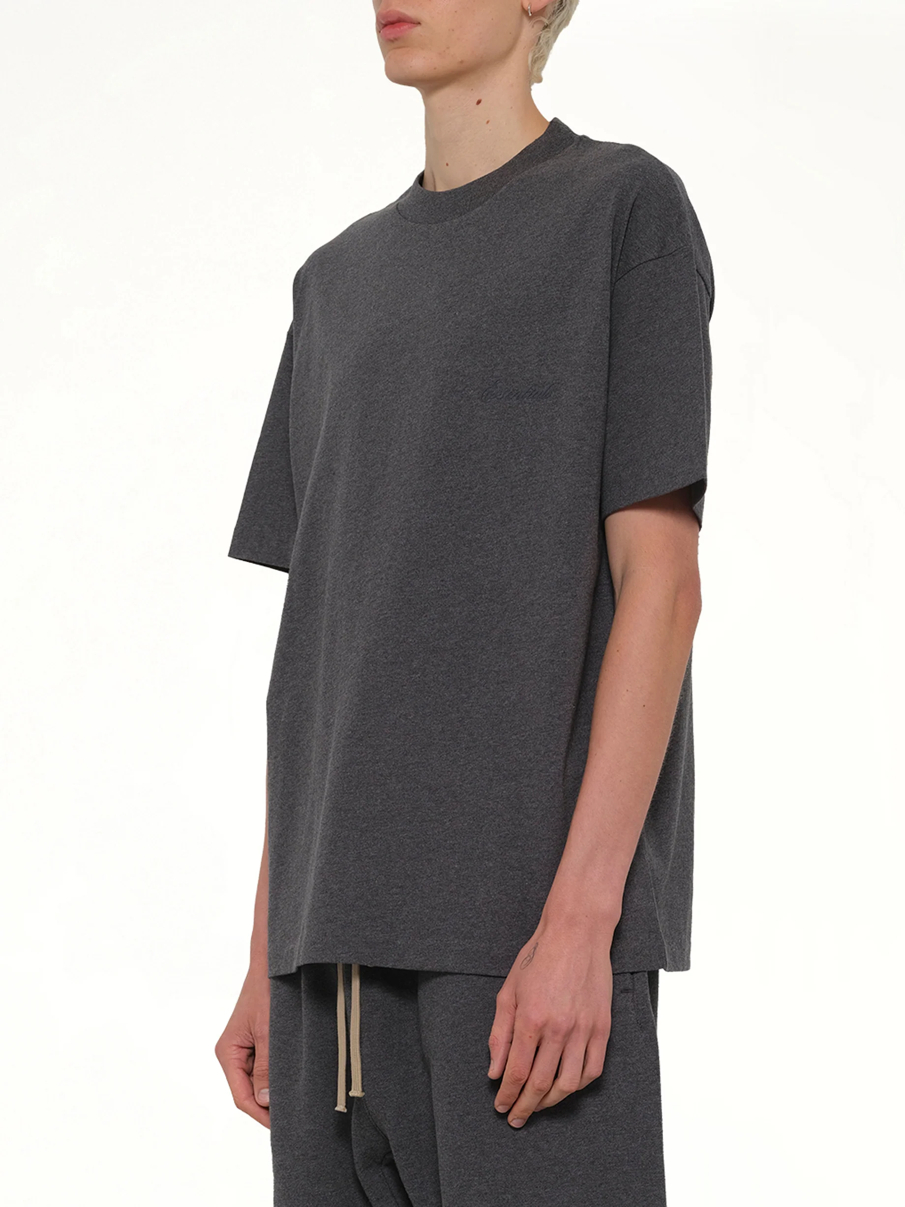 Classic Short Sleeve T-Shirt in Charcoal Heather - Image 3