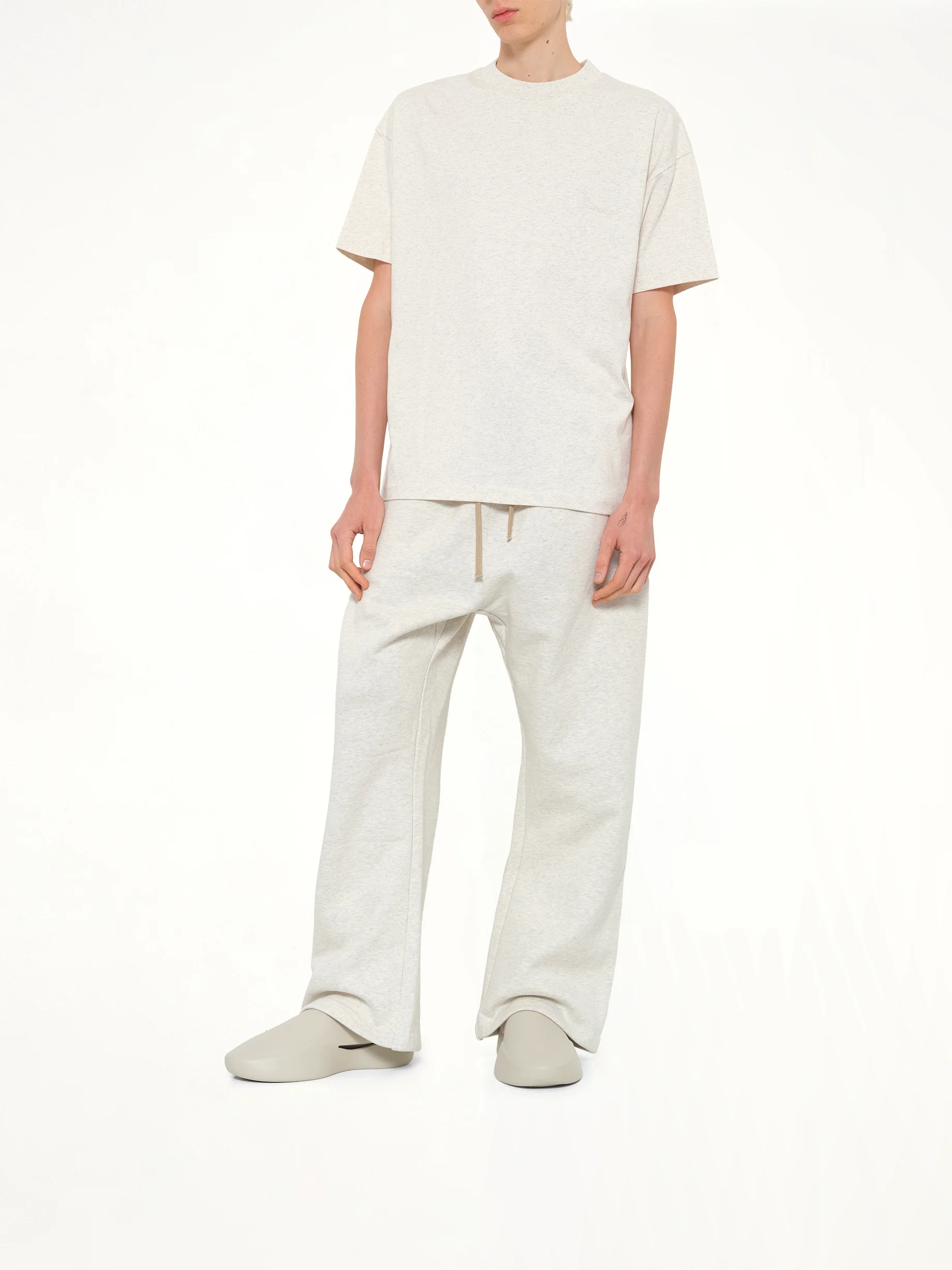 Classic Short Sleeve T-Shirt in Oatmeal Heather - Image 4