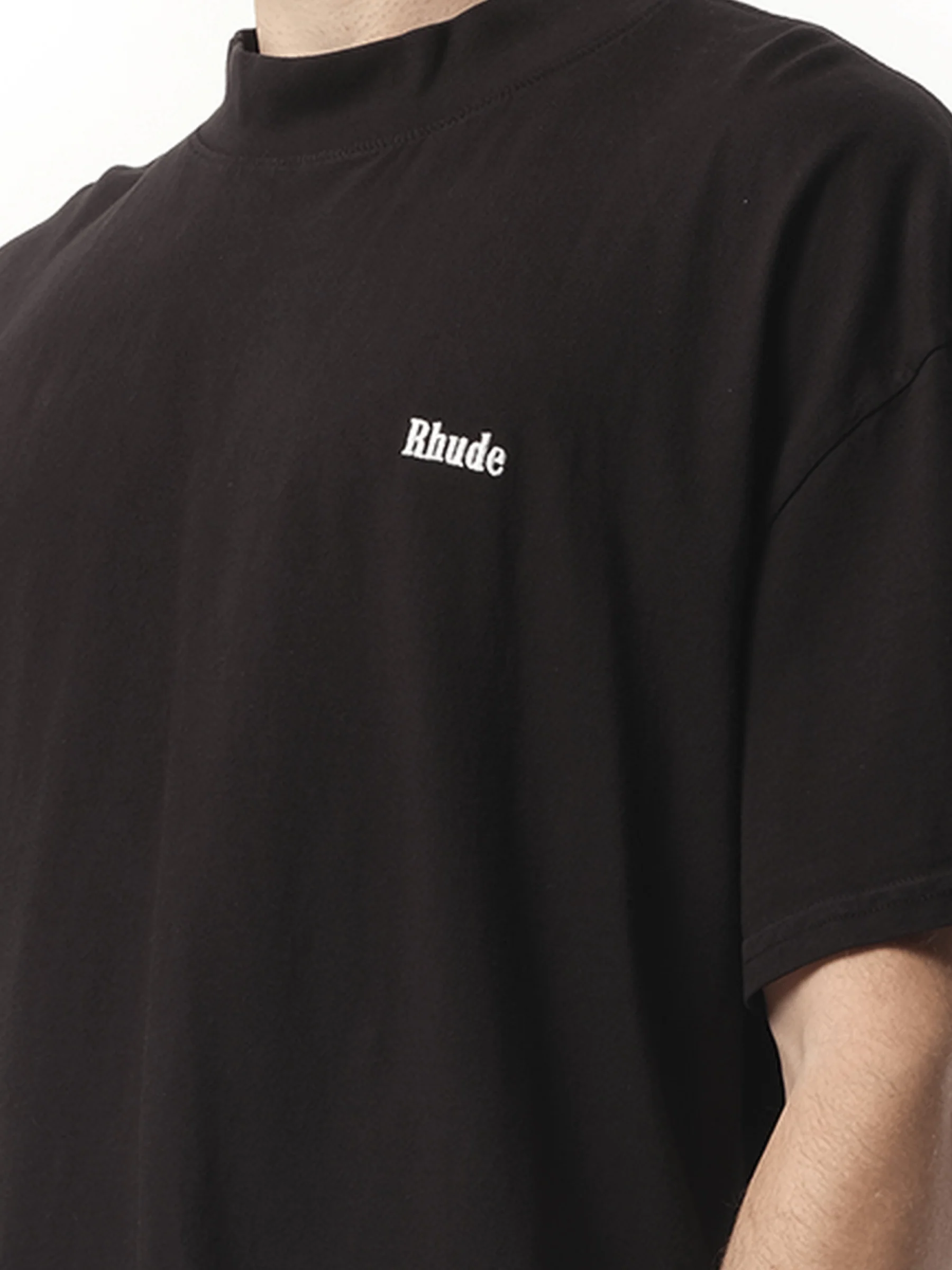 Classique Mock Neck T-Shirt in Black - Image 3
