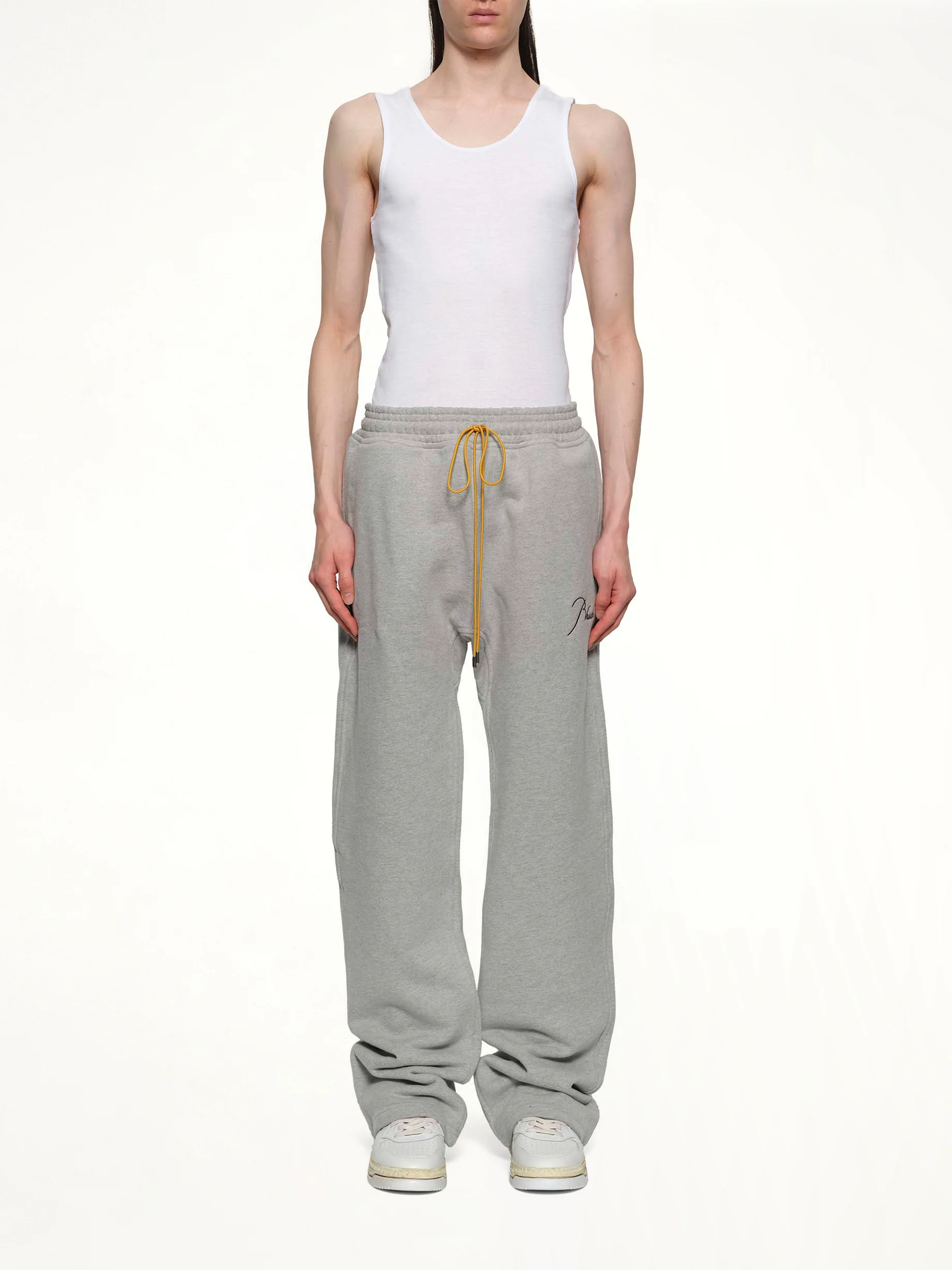 Classique Sweatpant in Heather Grey/Black - Image 6
