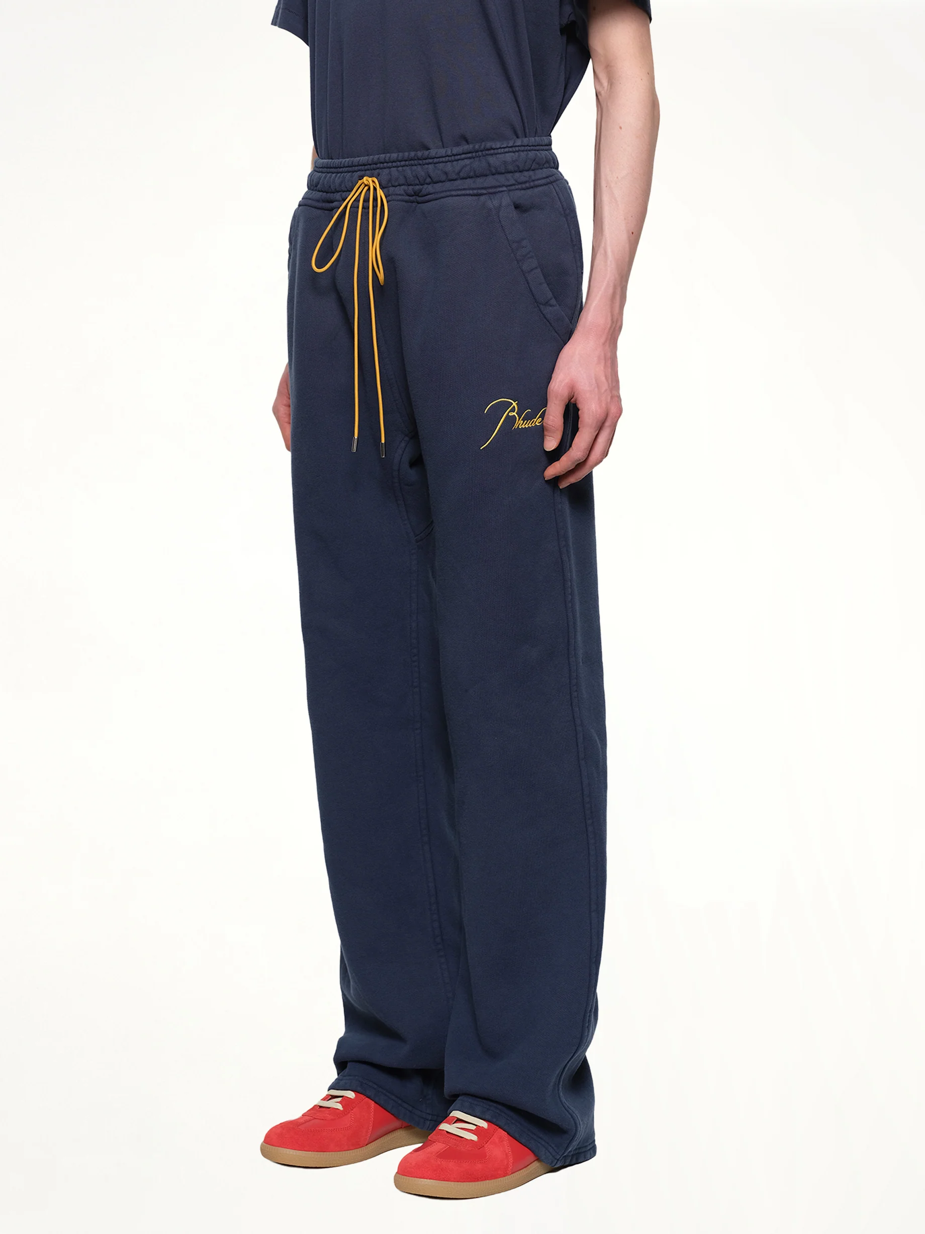 Classique Sweatpant in Navy - Image 3