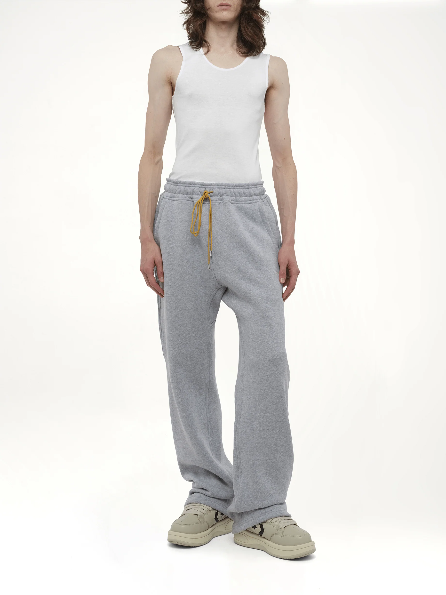 Classique Sweatpants in Heather Gray - Image 4