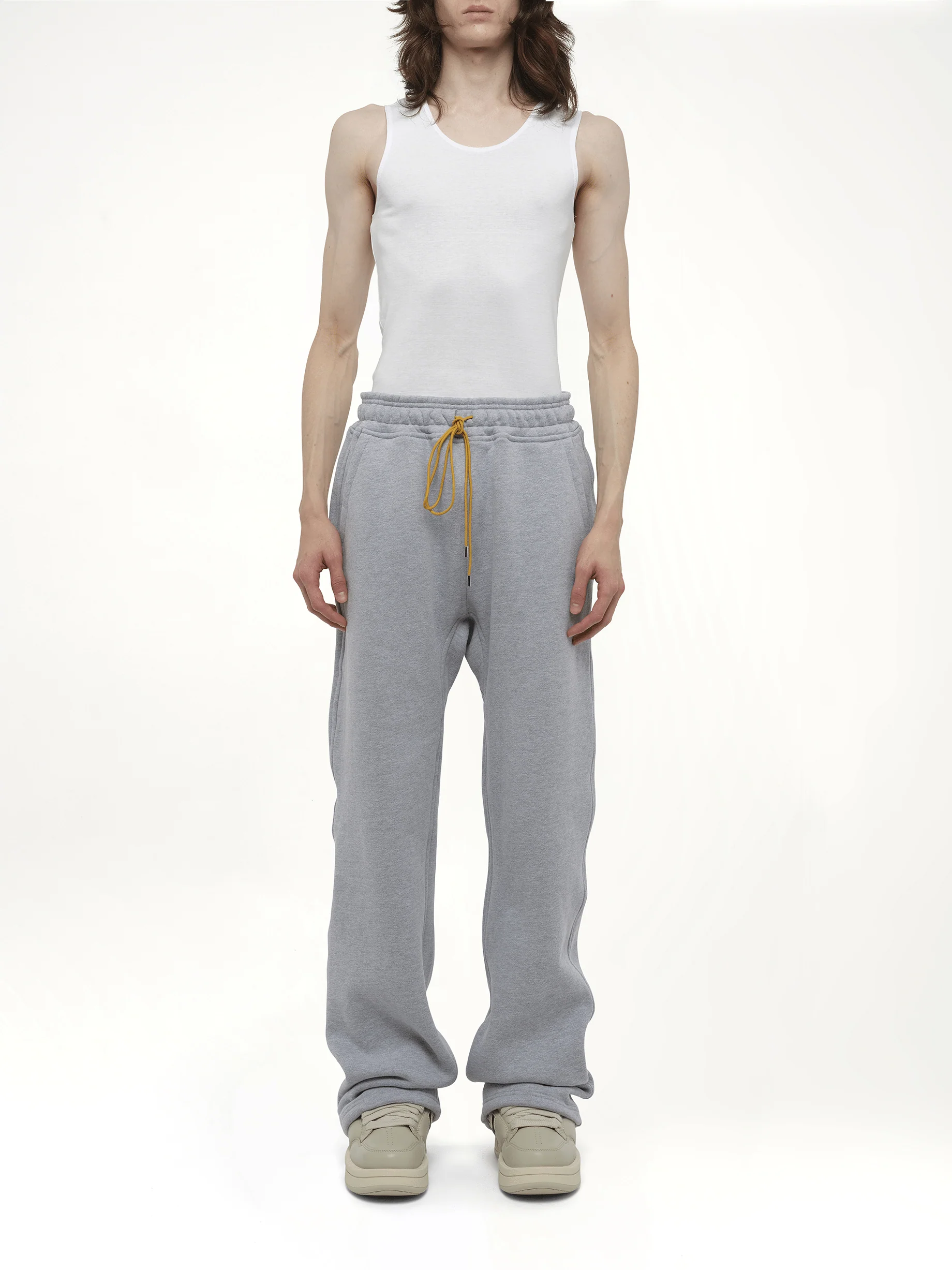 Classique Sweatpants in Heather Gray - Image 7