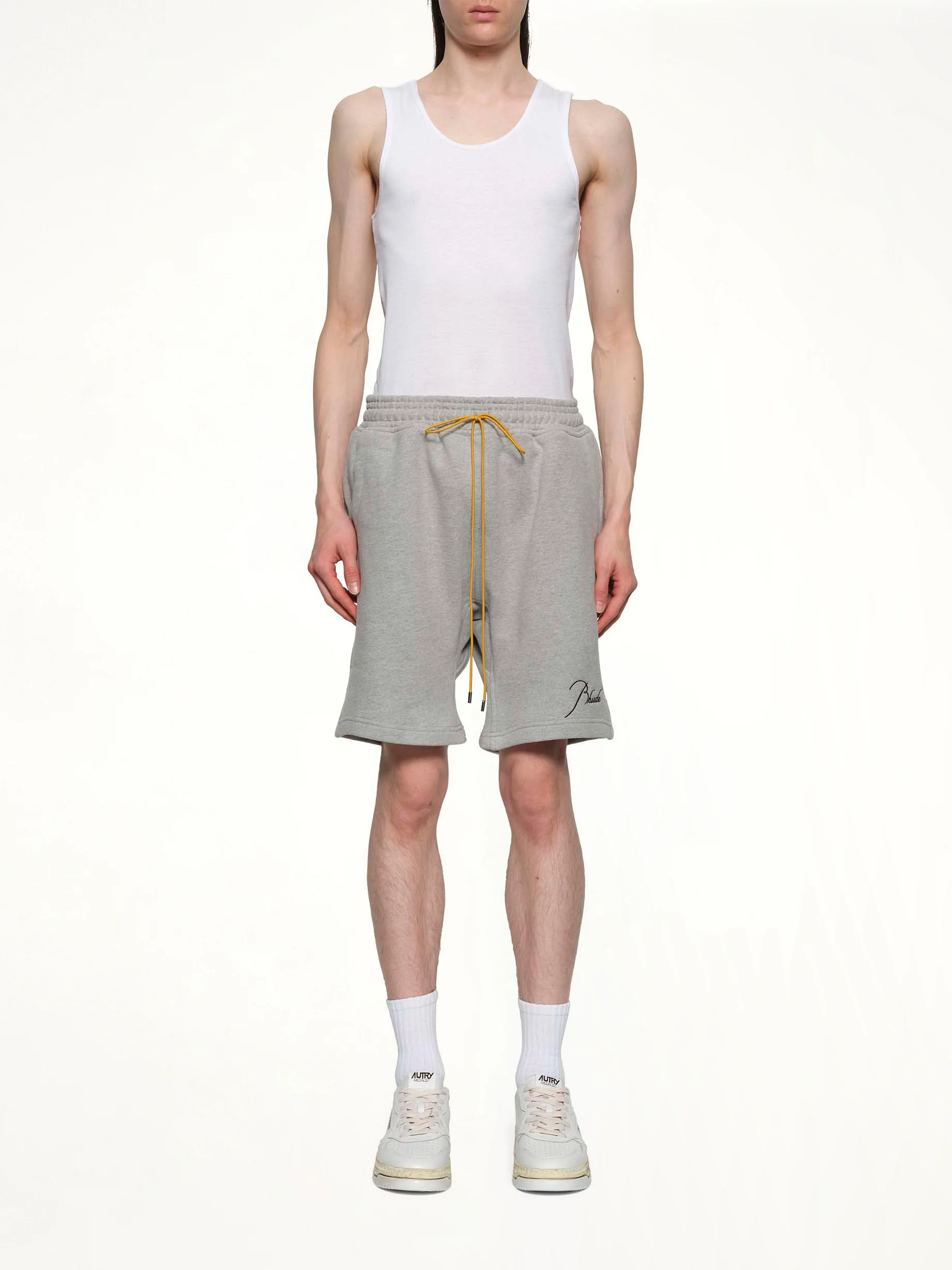 Classique Sweatshort in Heather Grey/Black - Image 7