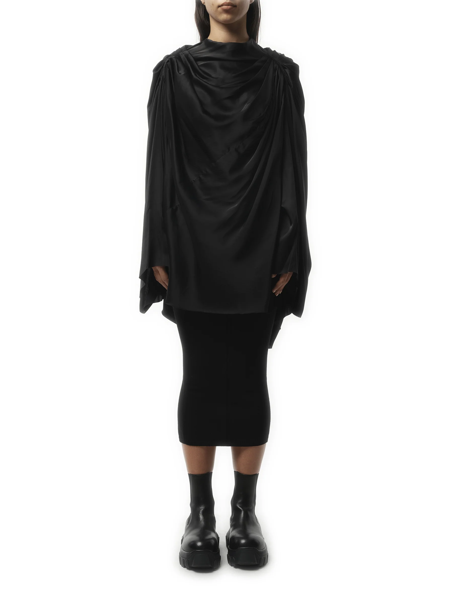 Claudette Tunic in Black - Image 4