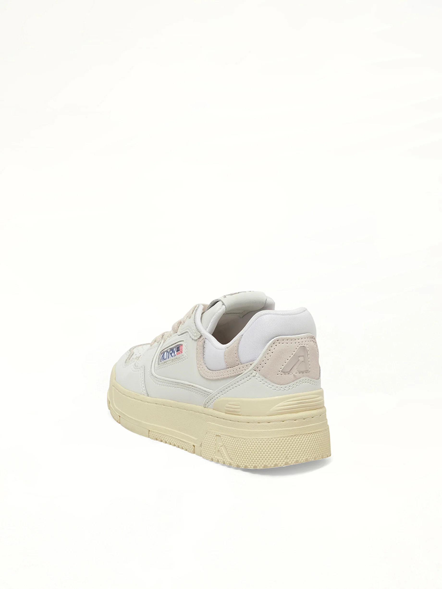 CLC Low Sneakers in White - Image 4
