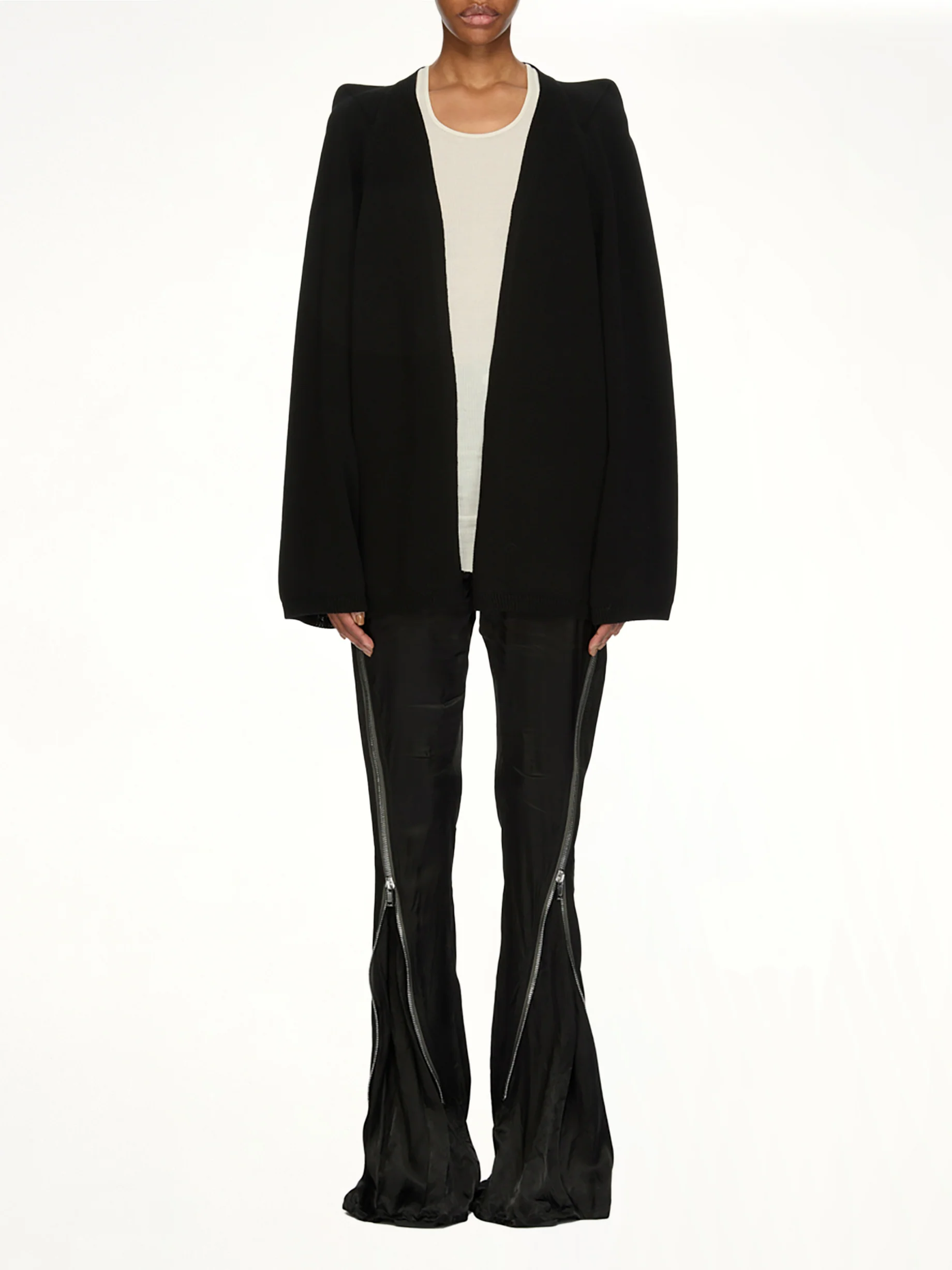 Con V Top in Black - Image 5