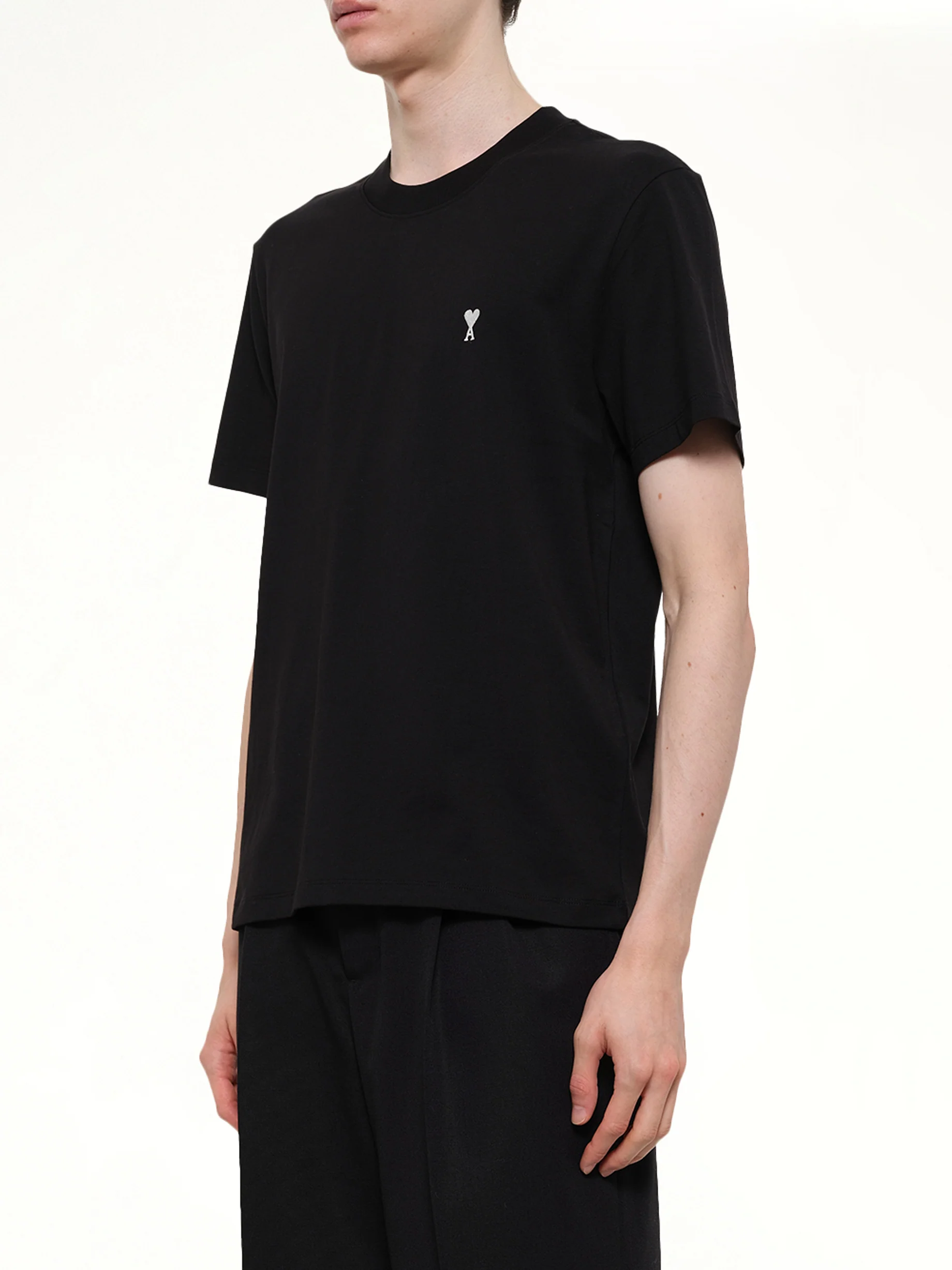 Contrasted Ami De Coeur T-Shirt in Black - Image 3