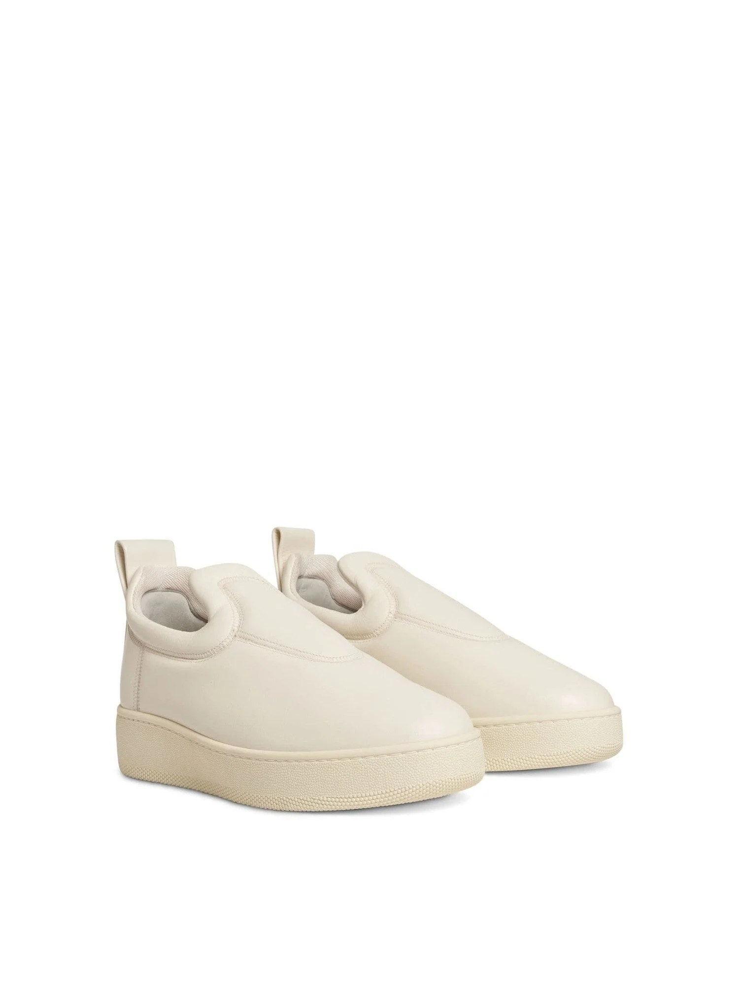 Pull On Sneaker 35 in Nappa - Image 2
