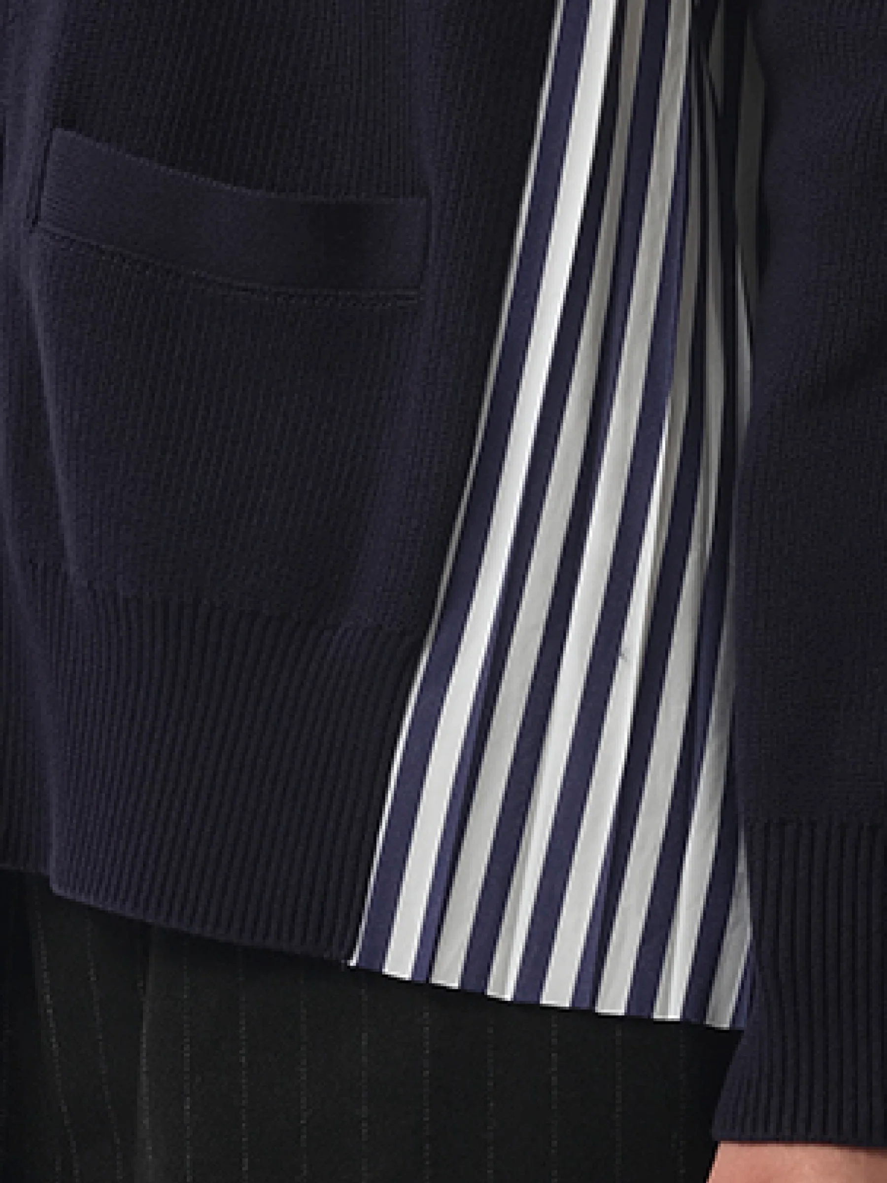 Cotton Knit Cotton Poplin Cardigan in Navy - Image 3