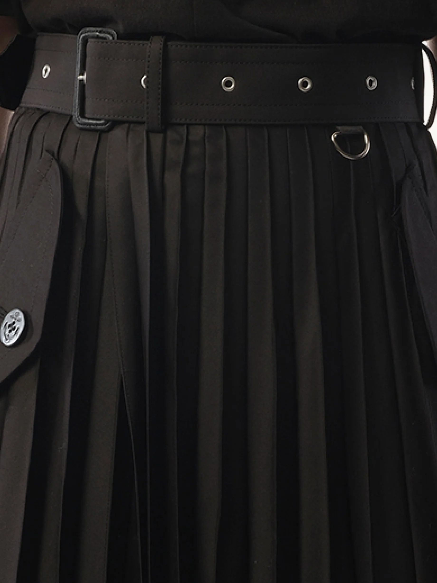 Cotton Skirt in Black - Image 6