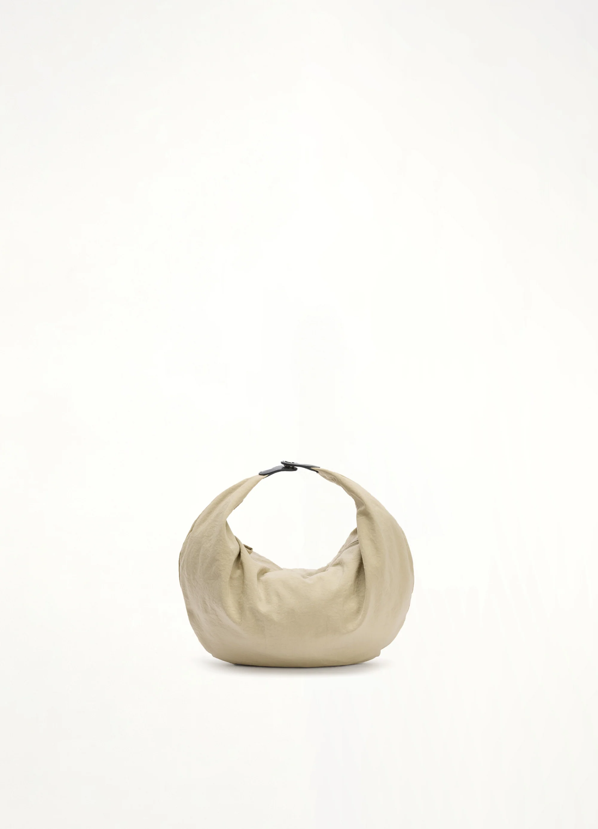 Croissant Filt Bag in Light Beige - Image 6